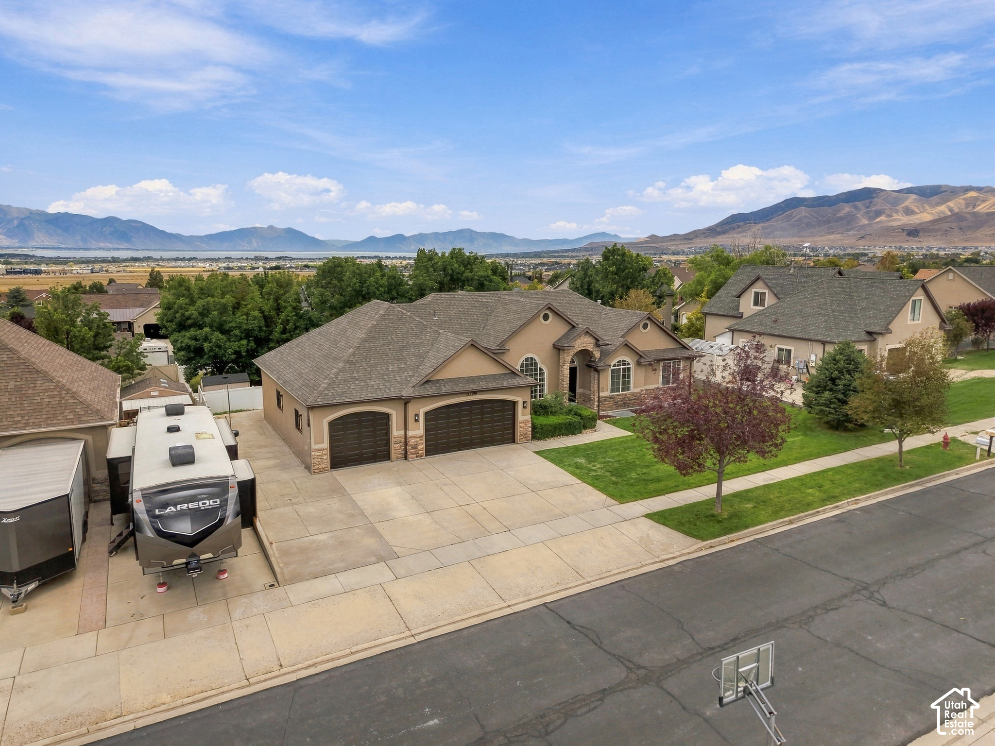 main property photo 52