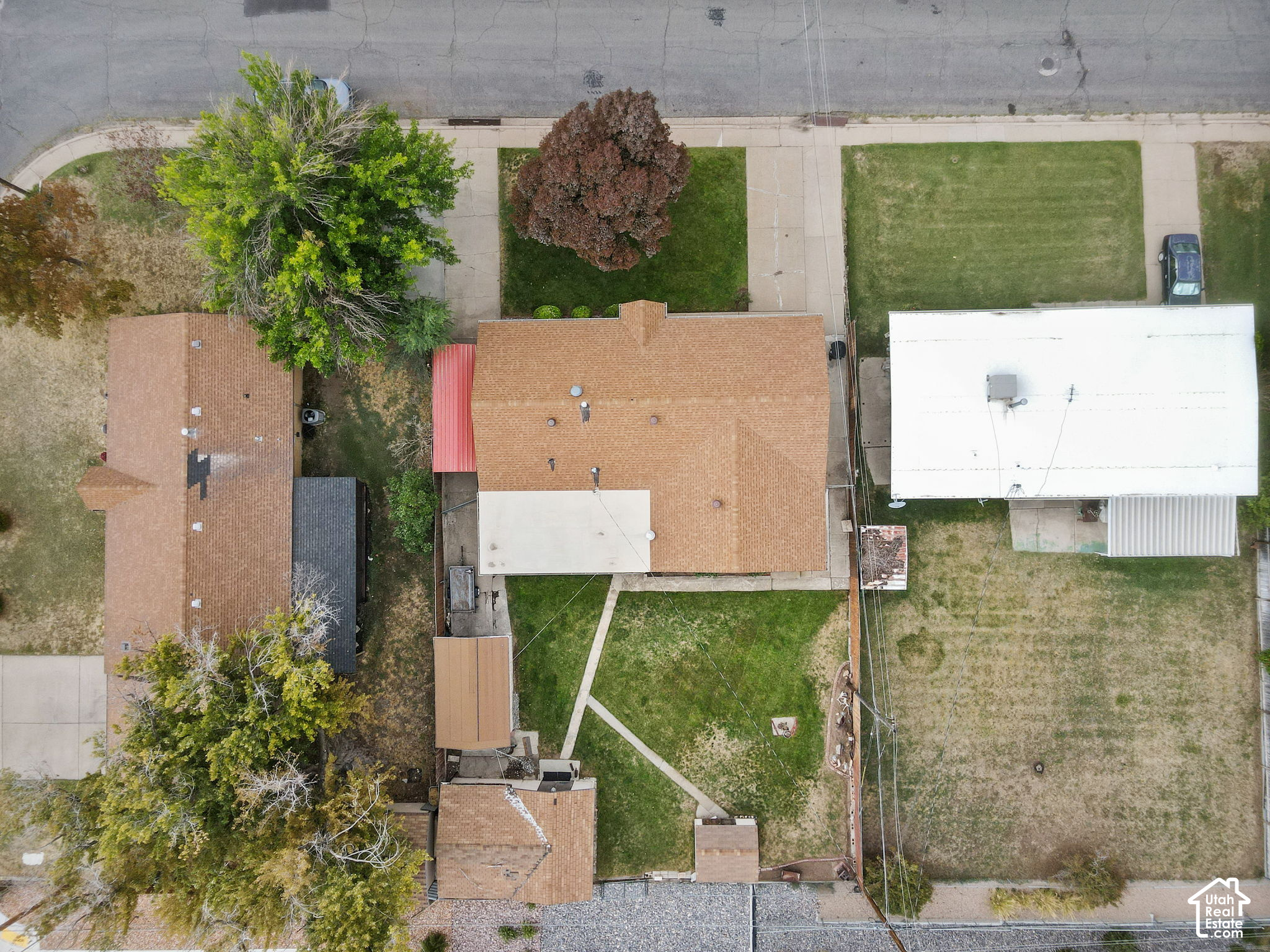 main property photo 8