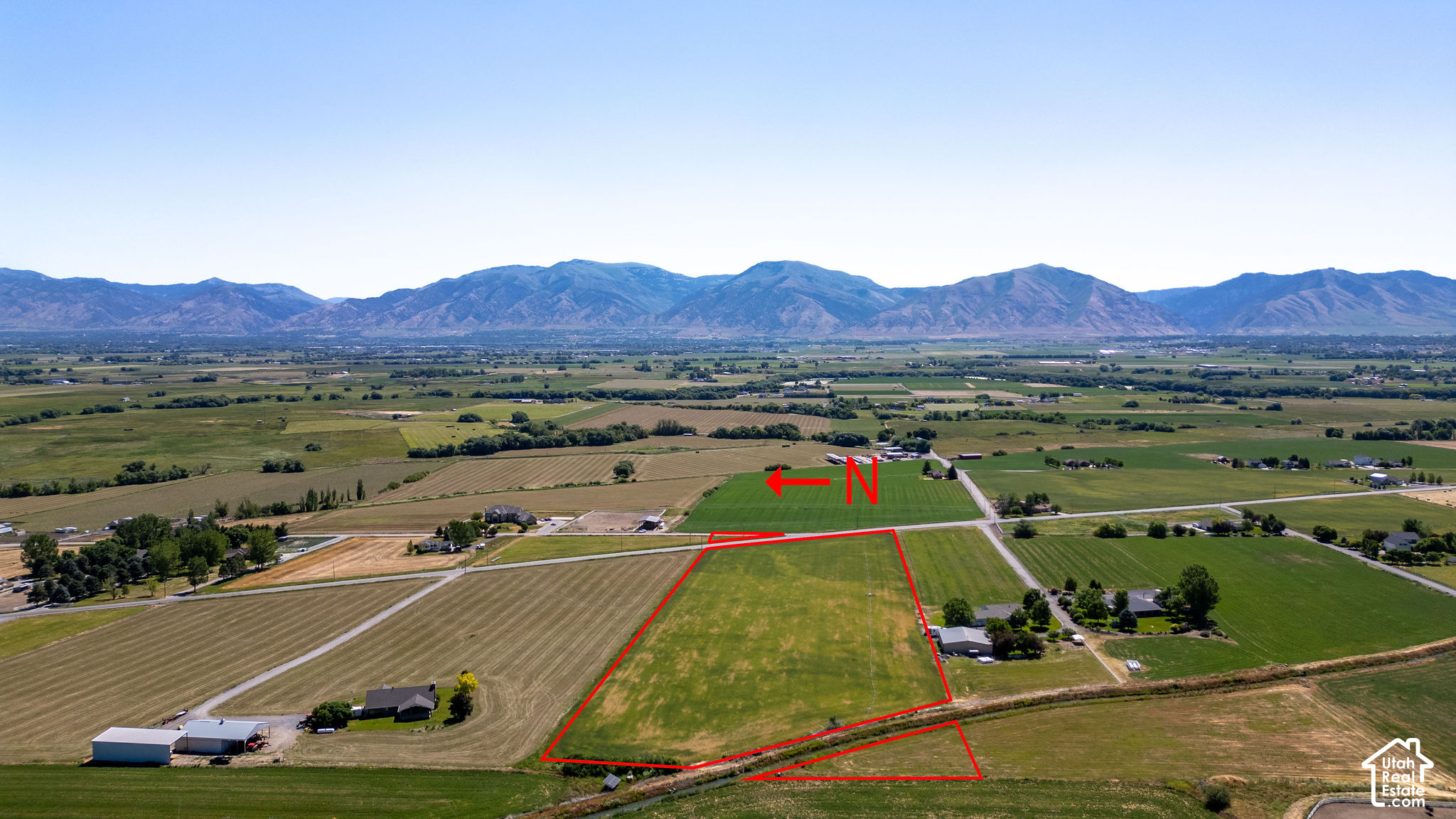 main property photo 11