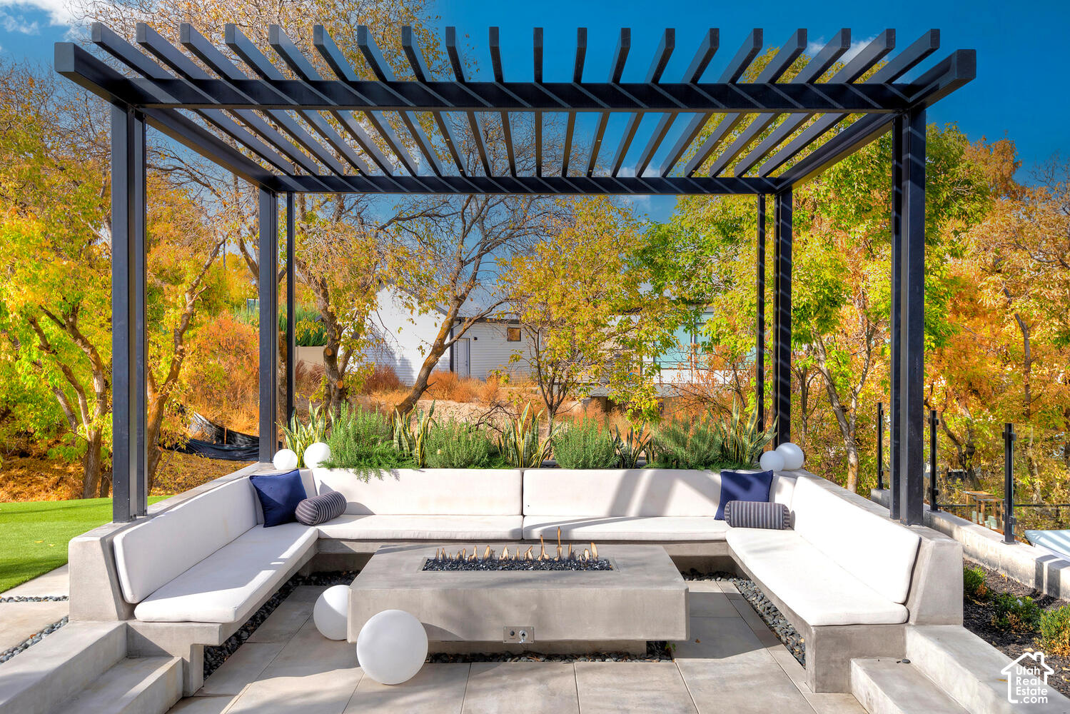 main property photo 56