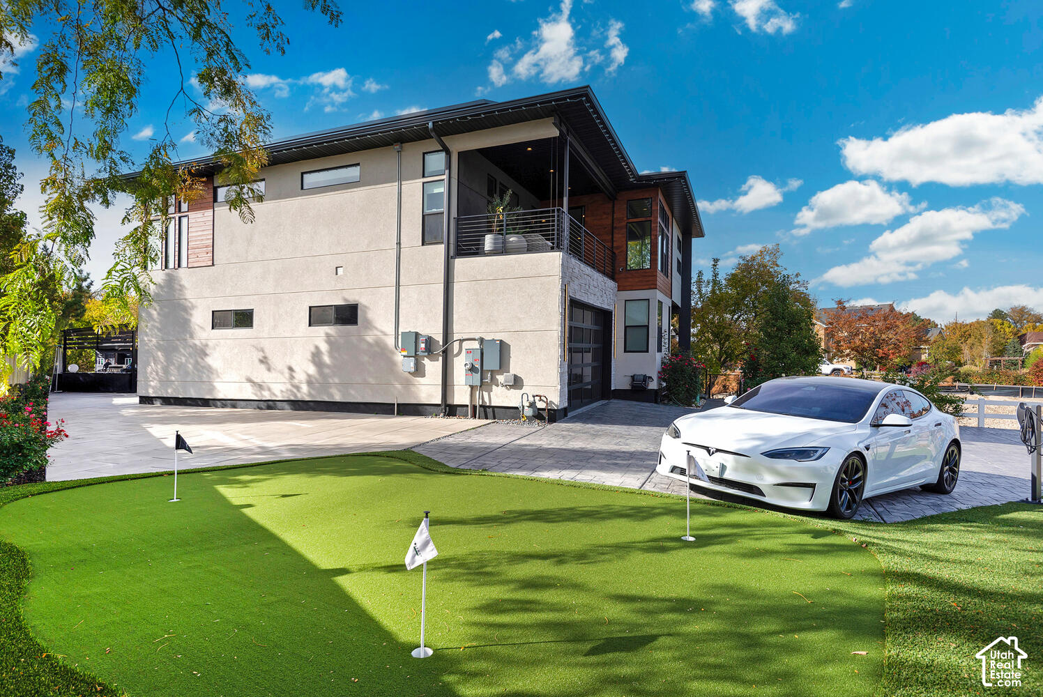 main property photo 67