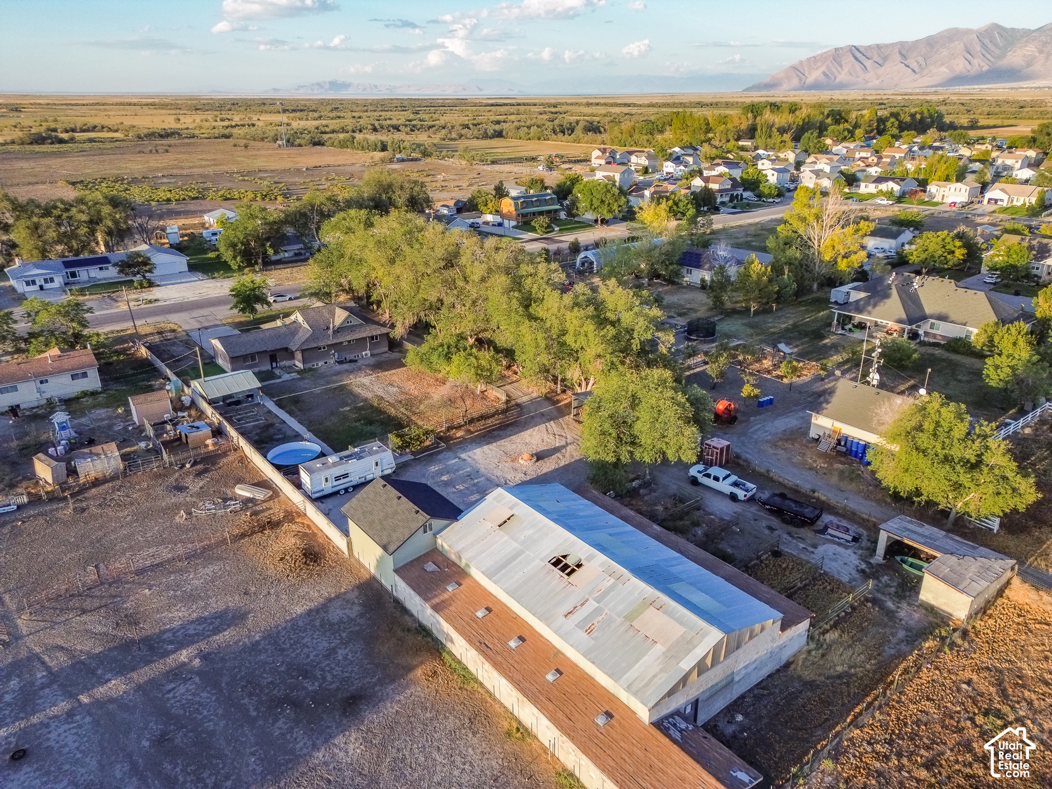 main property photo 60
