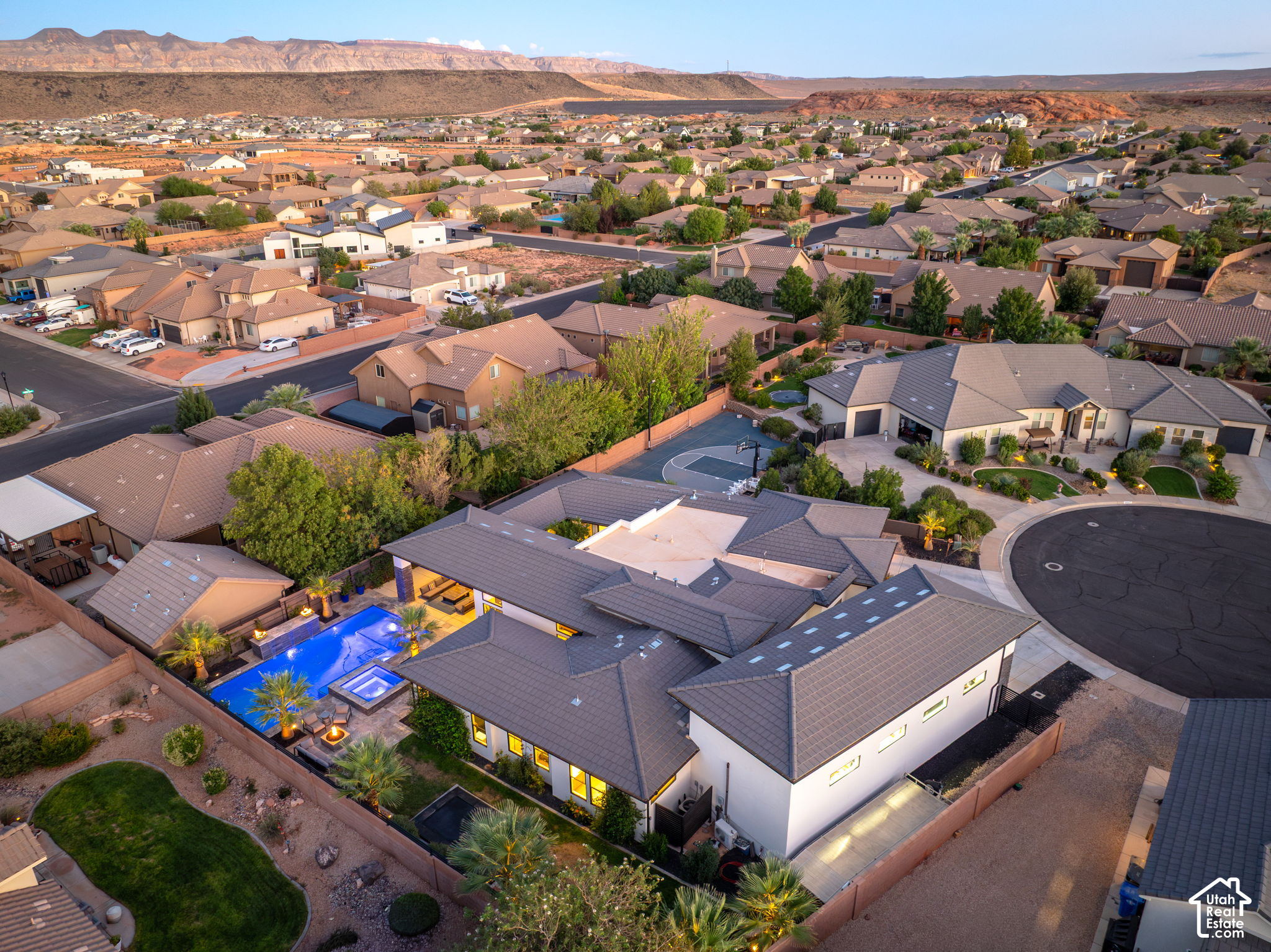 main property photo 76