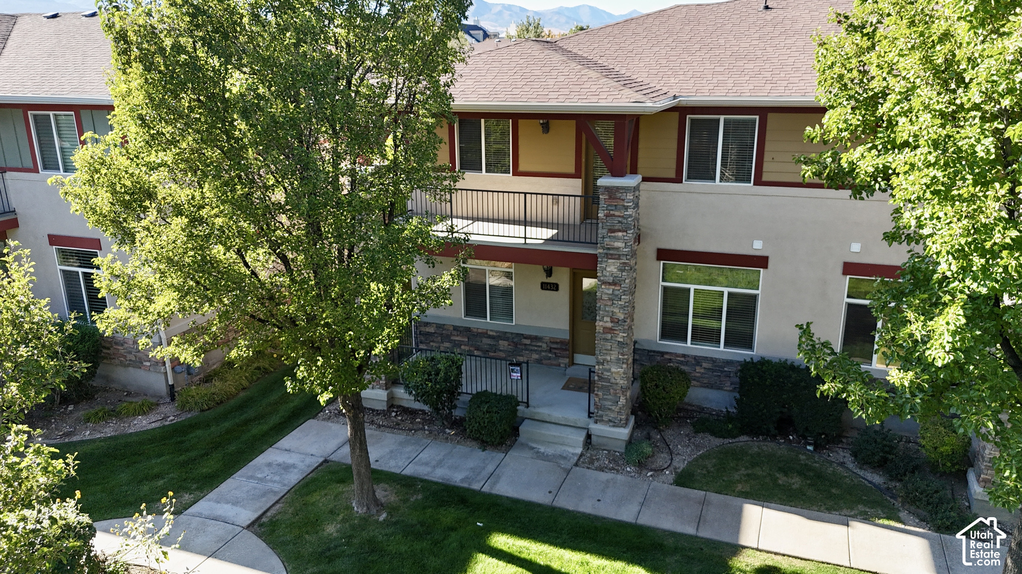main property photo 77