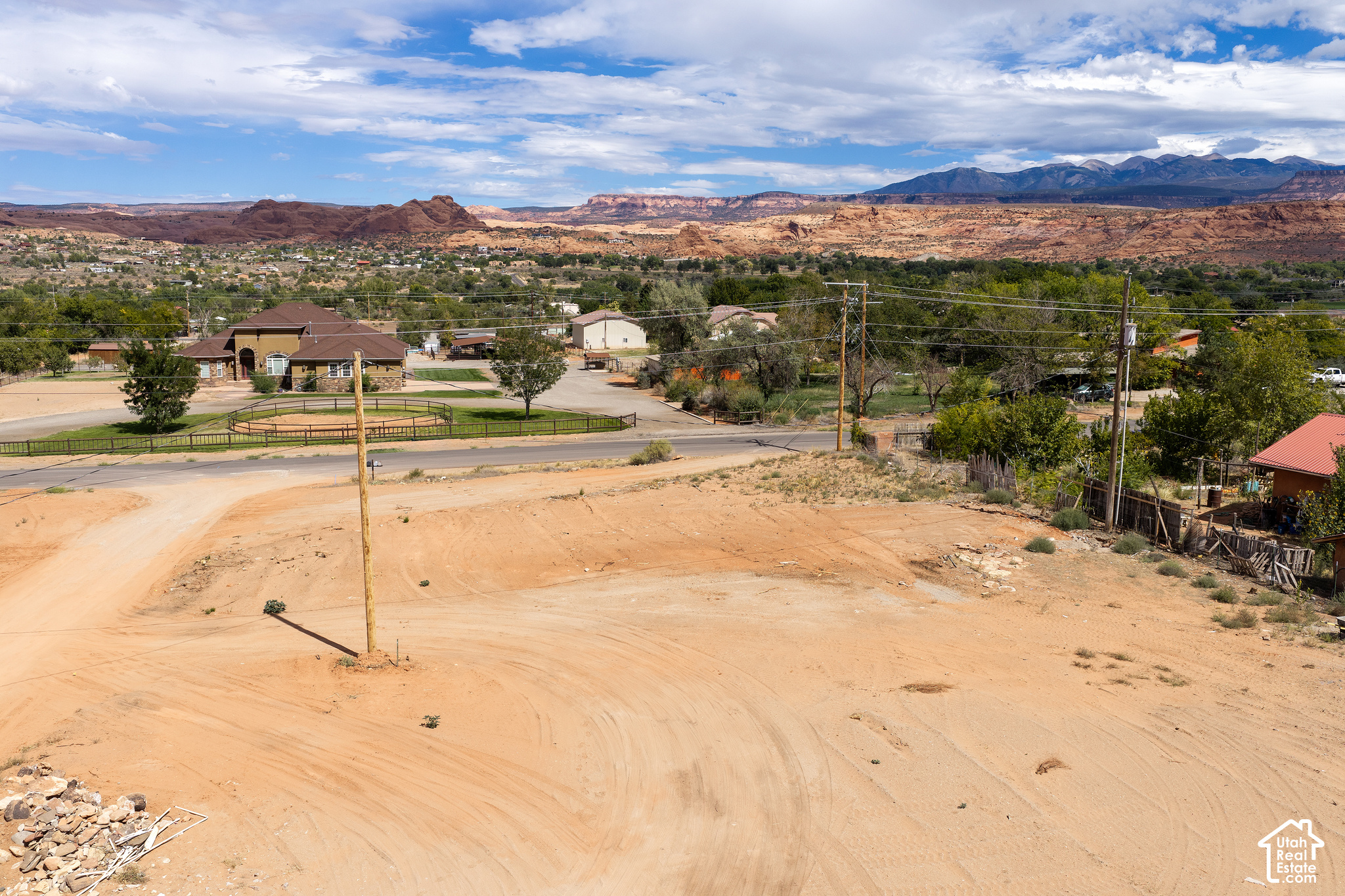 main property photo 15