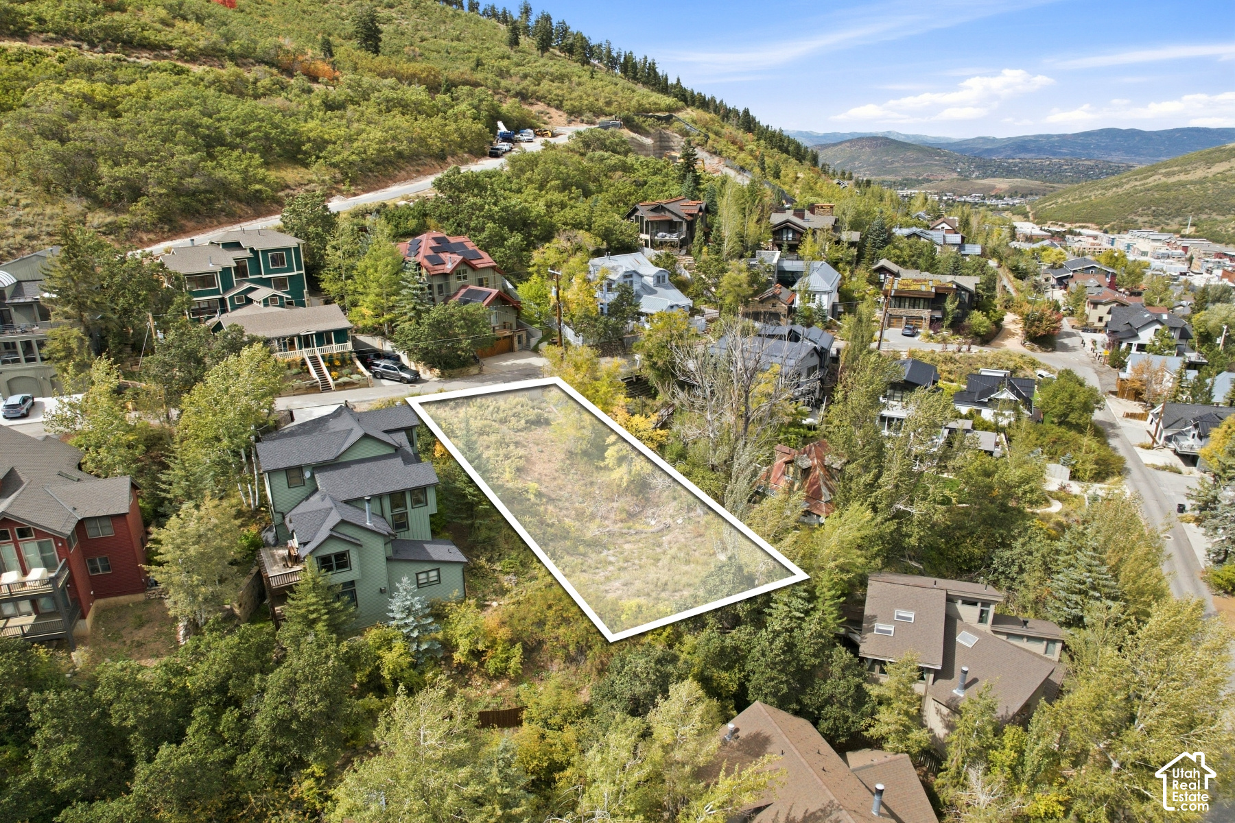 main property photo 12
