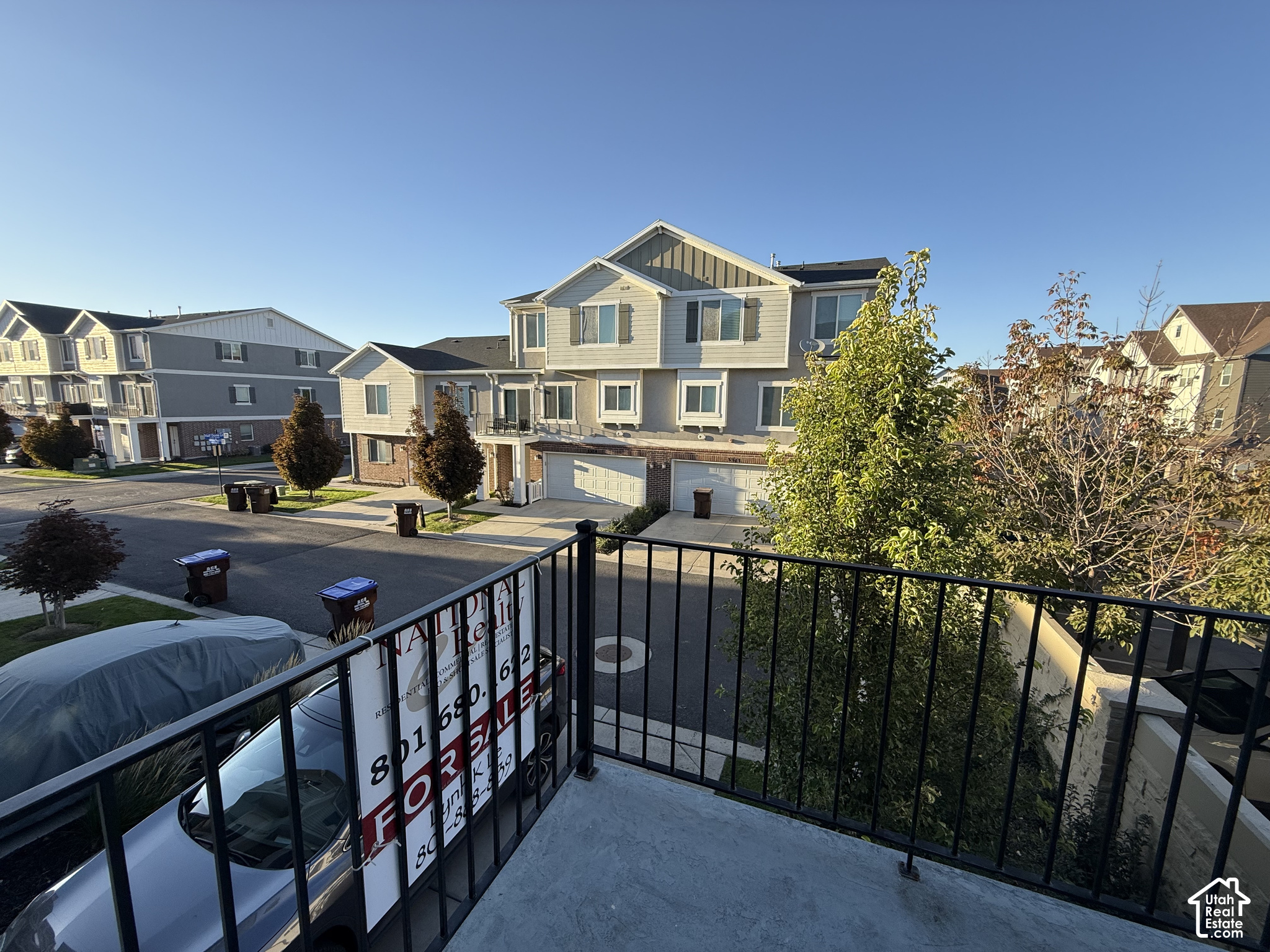 main property photo 13