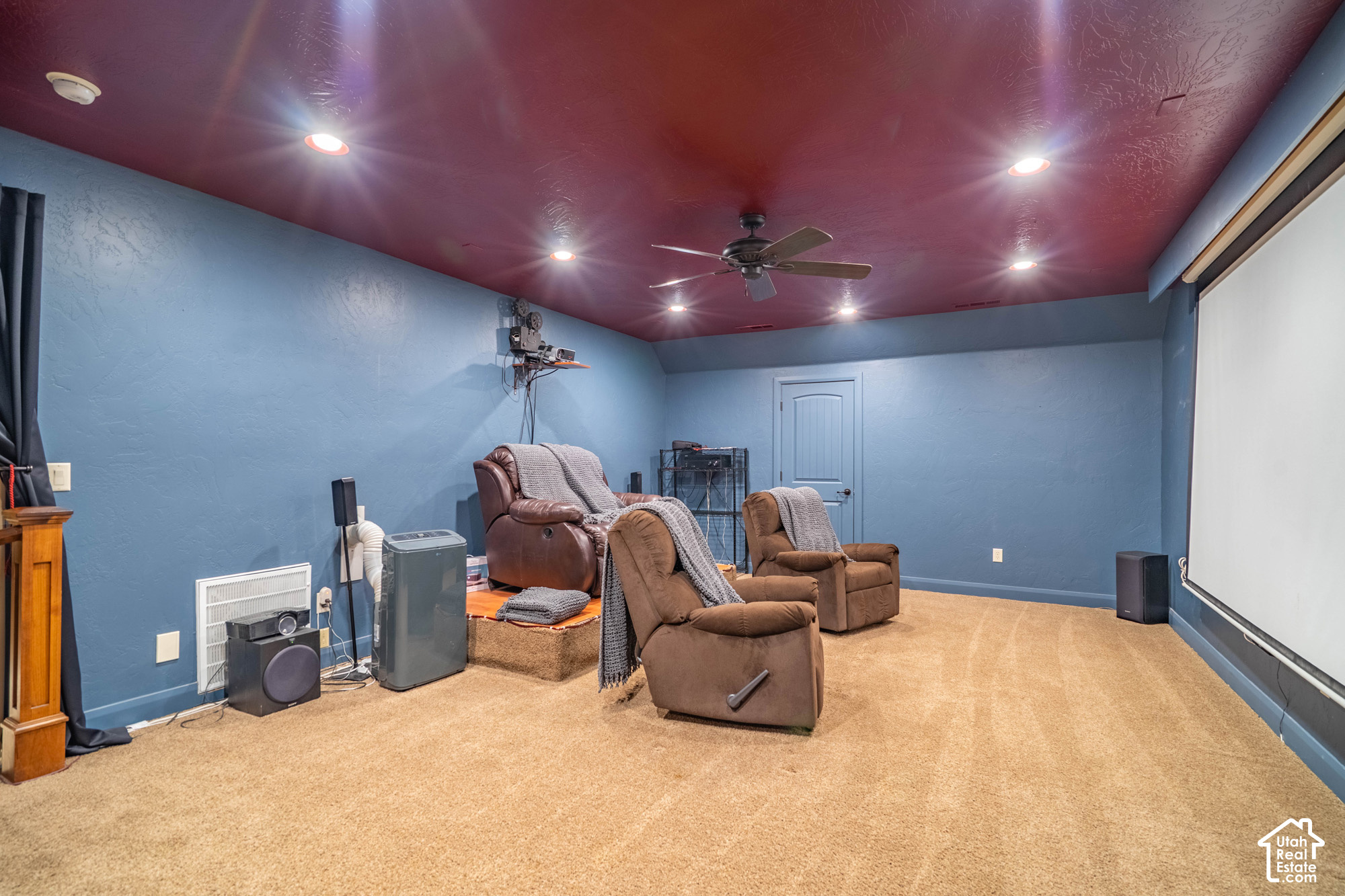 main property photo 54