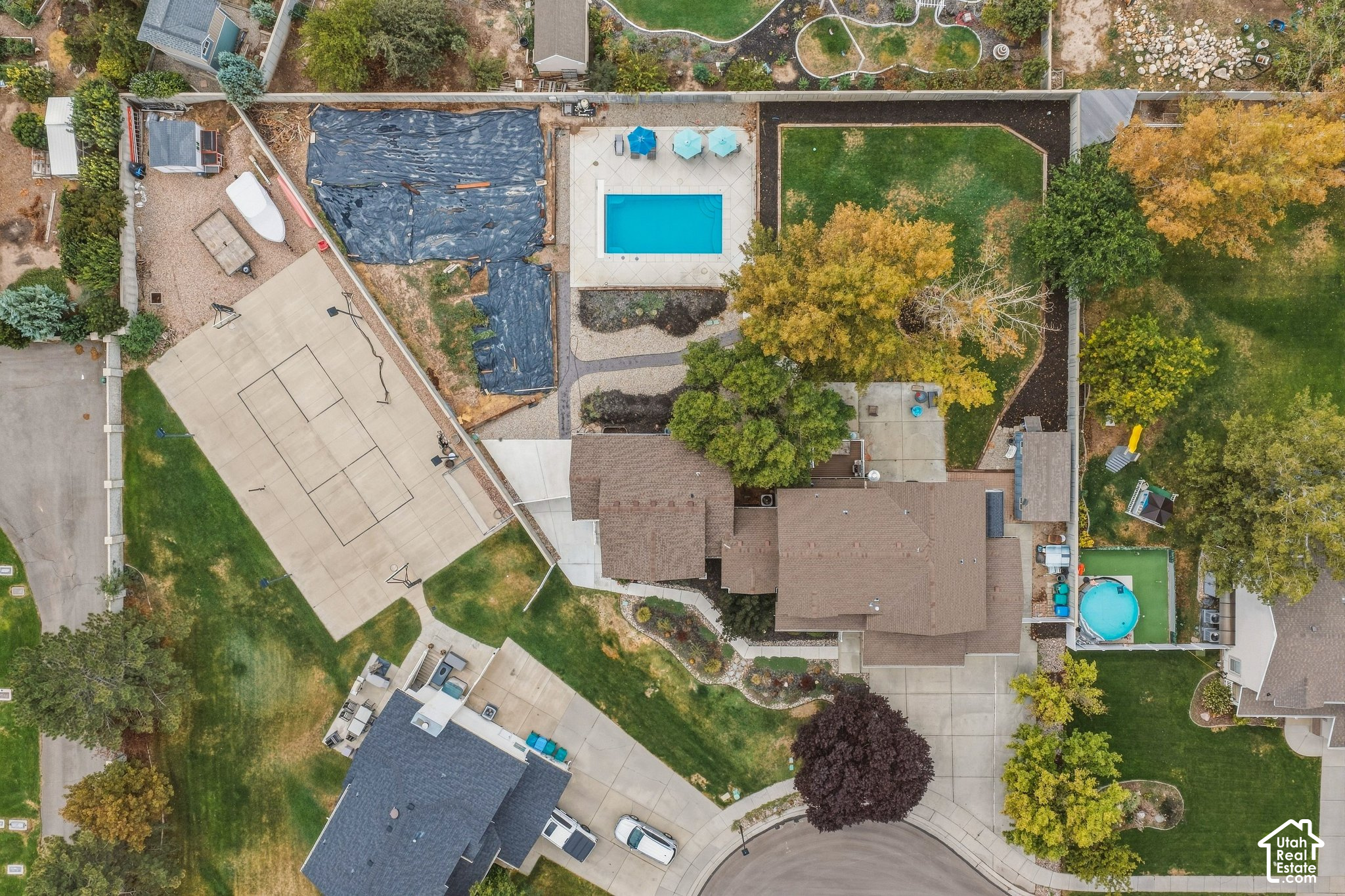 main property photo 88