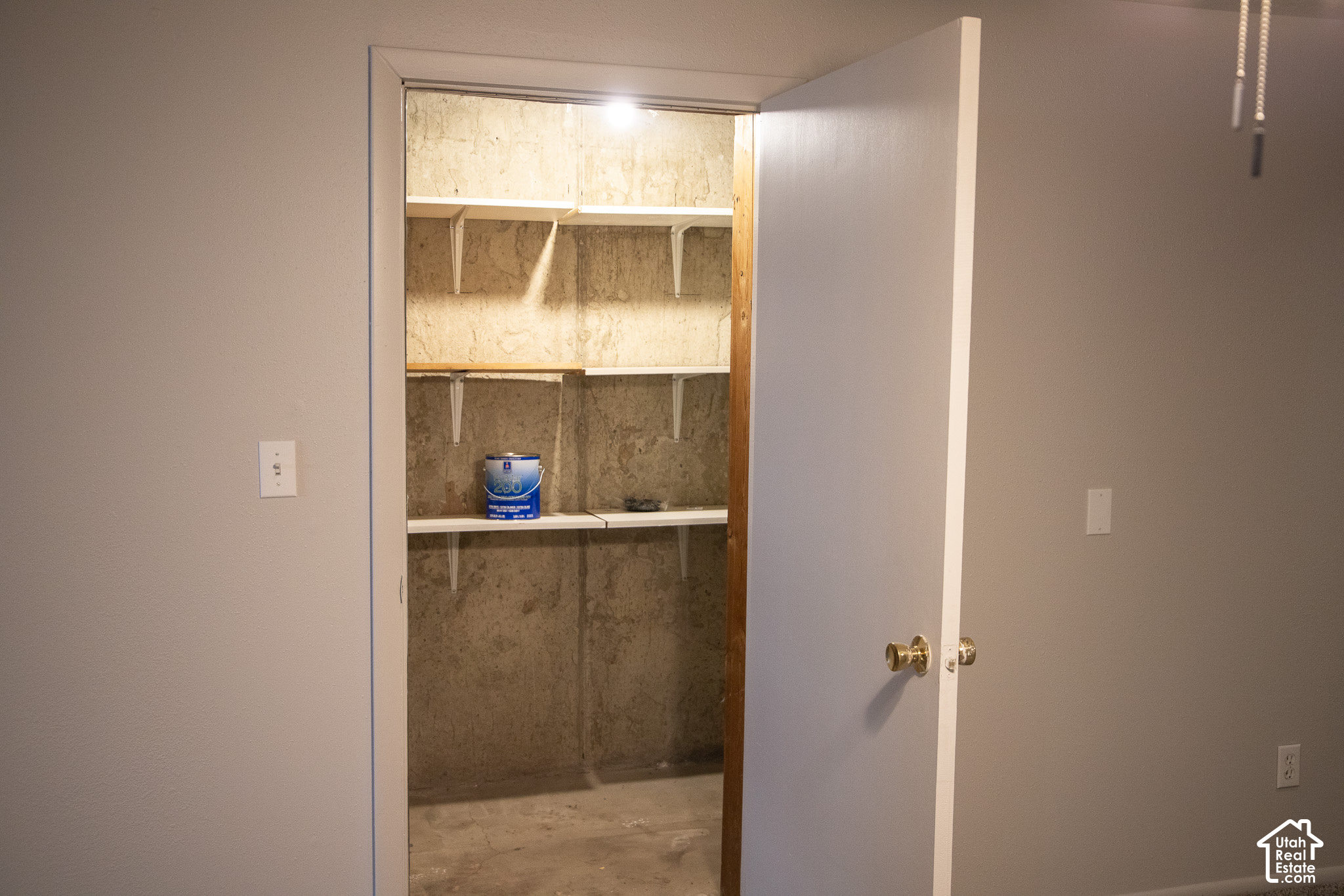 main property photo 51