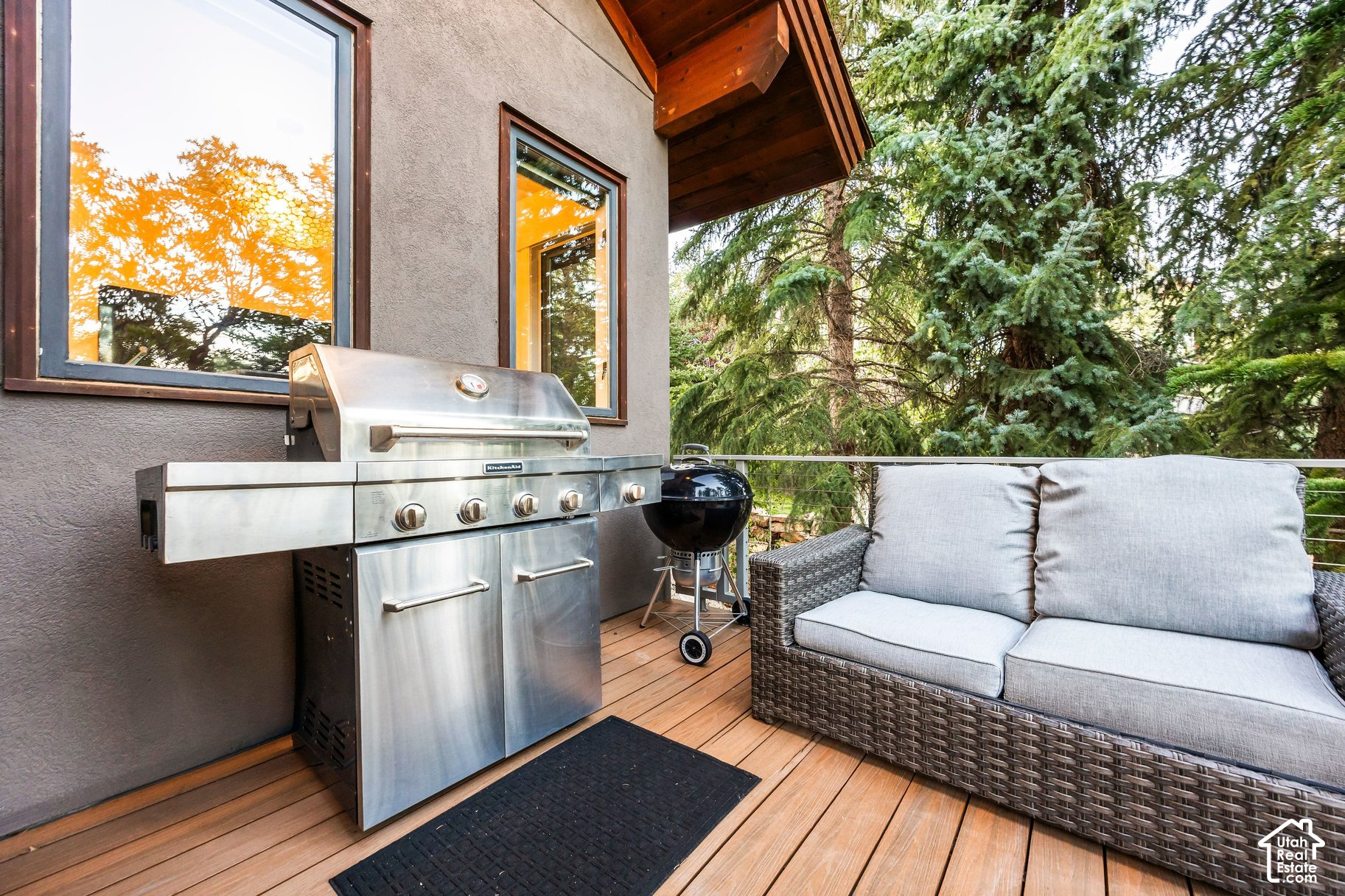 main property photo 60