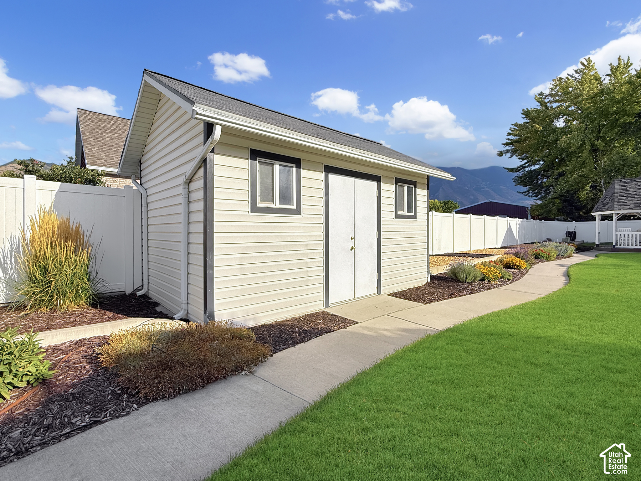 main property photo 72
