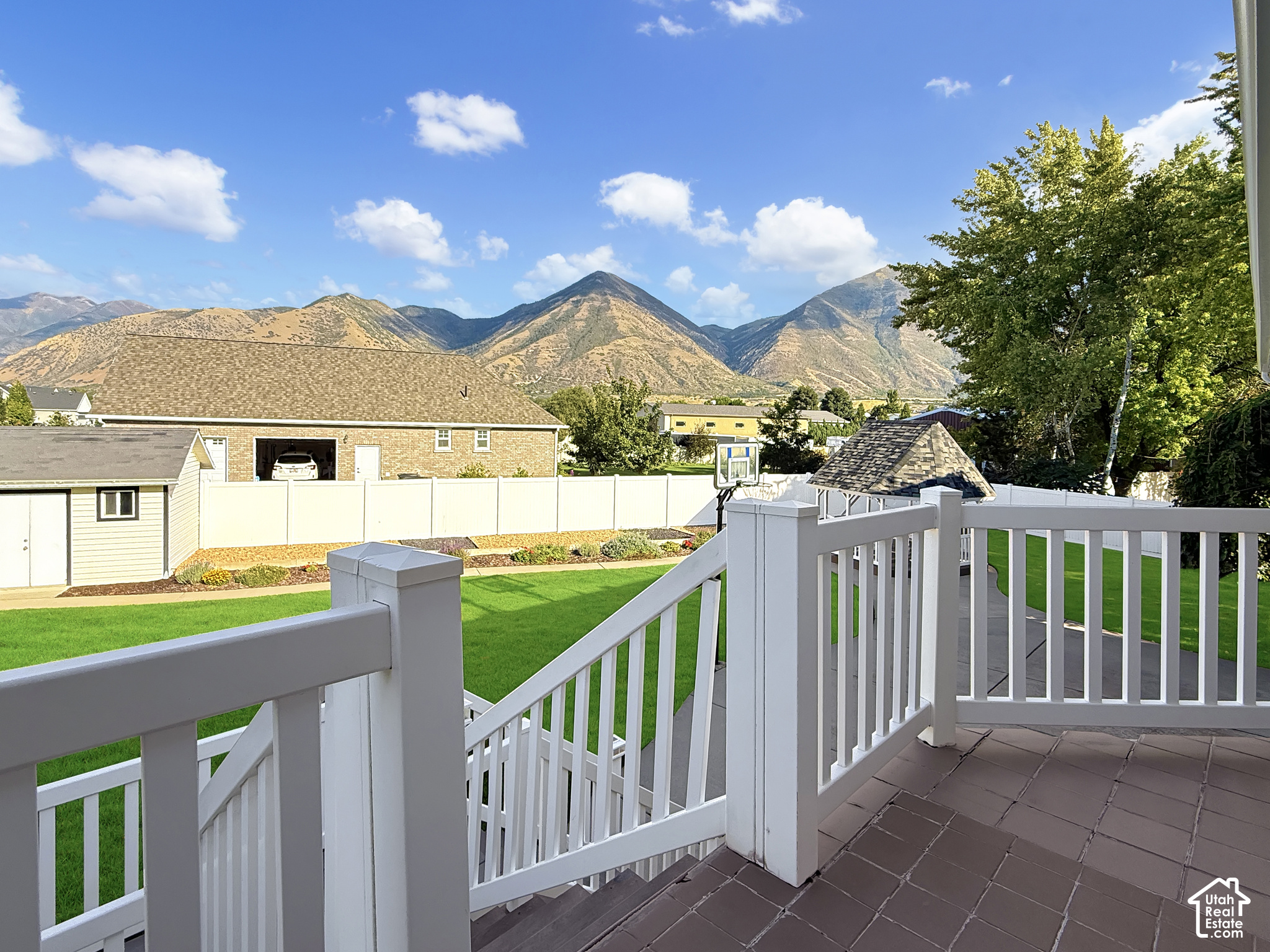 main property photo 79