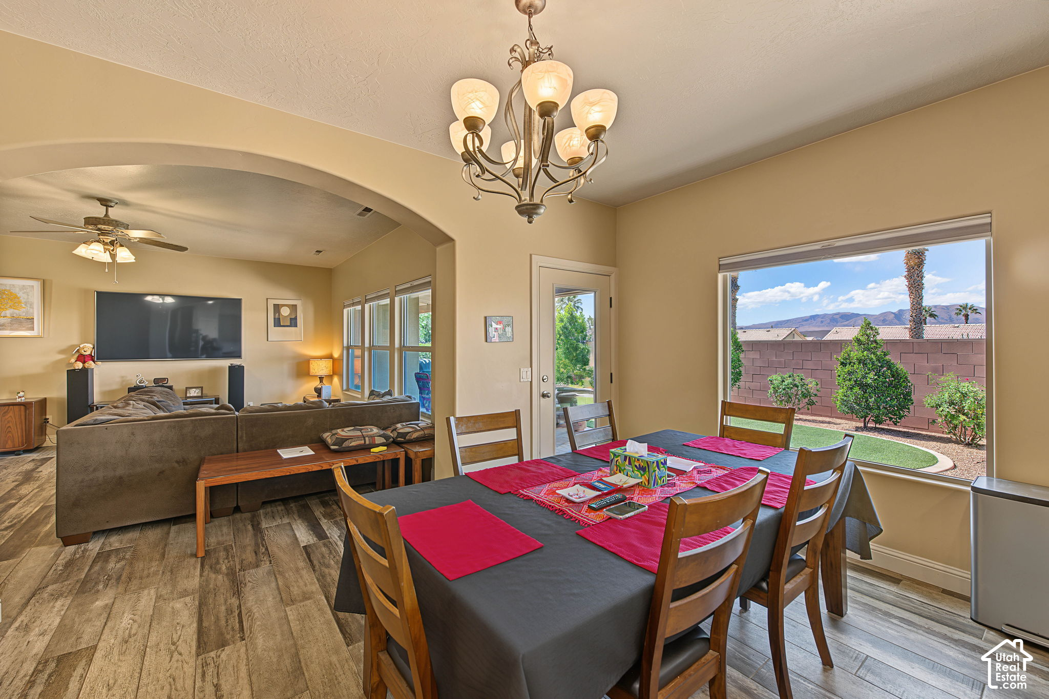 main property photo 19