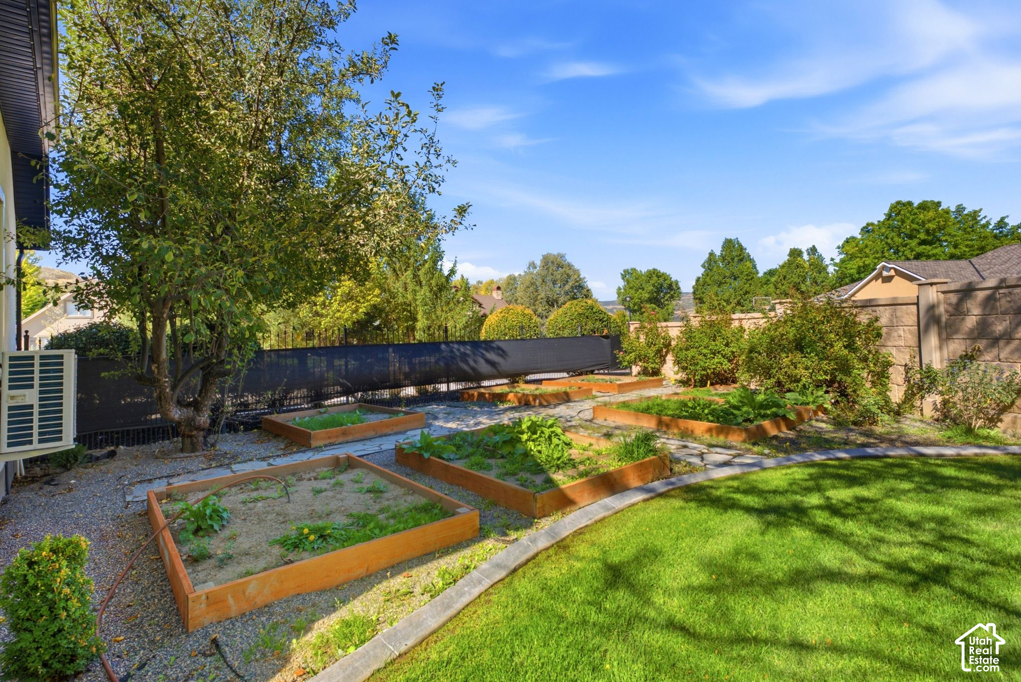 main property photo 79
