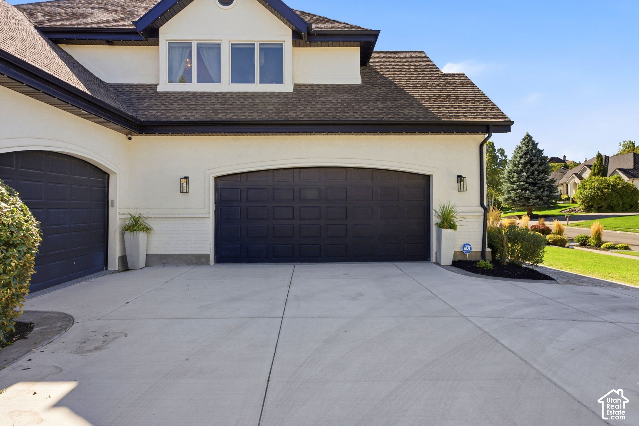 main property photo 88