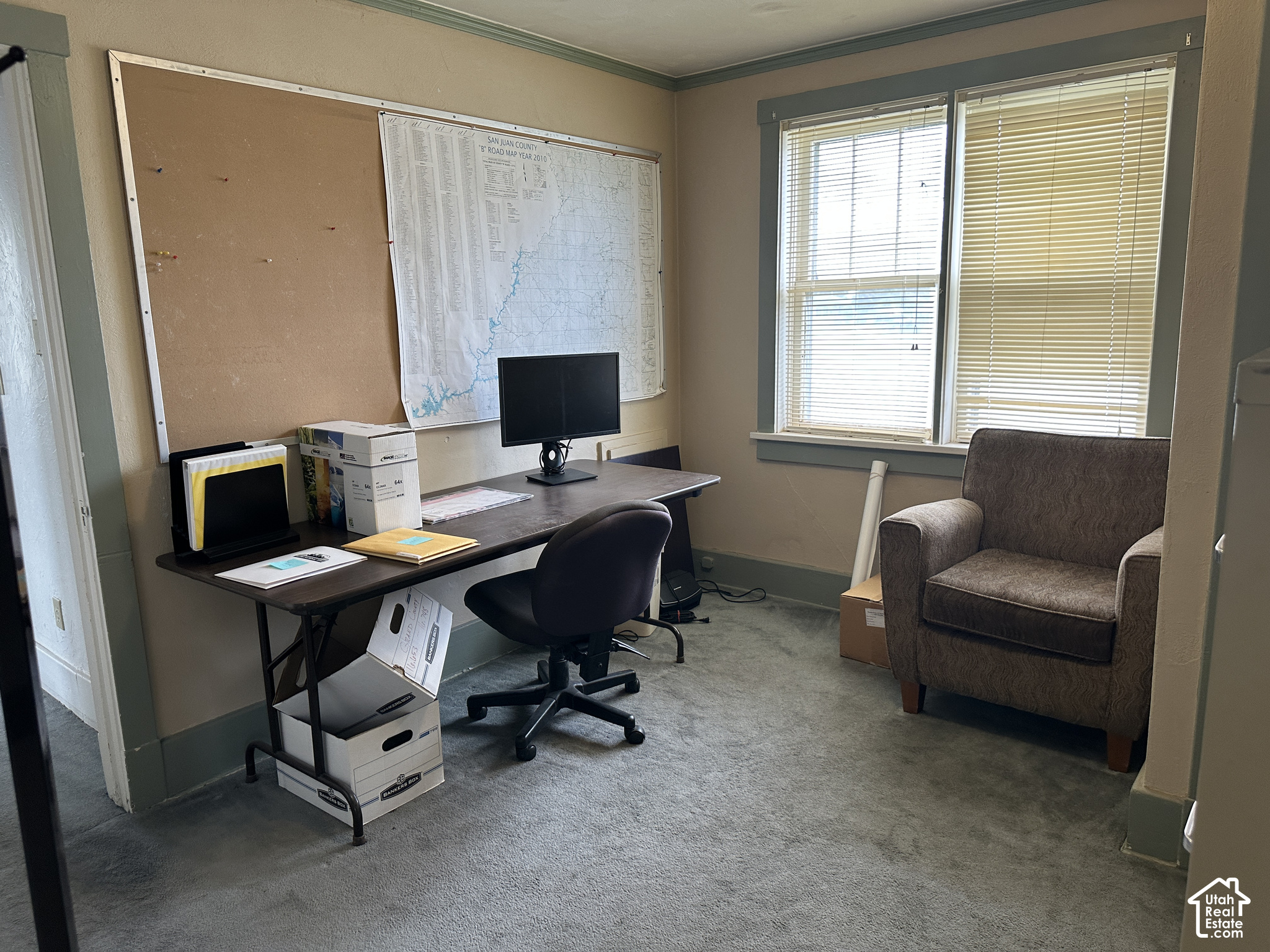 main property photo 9