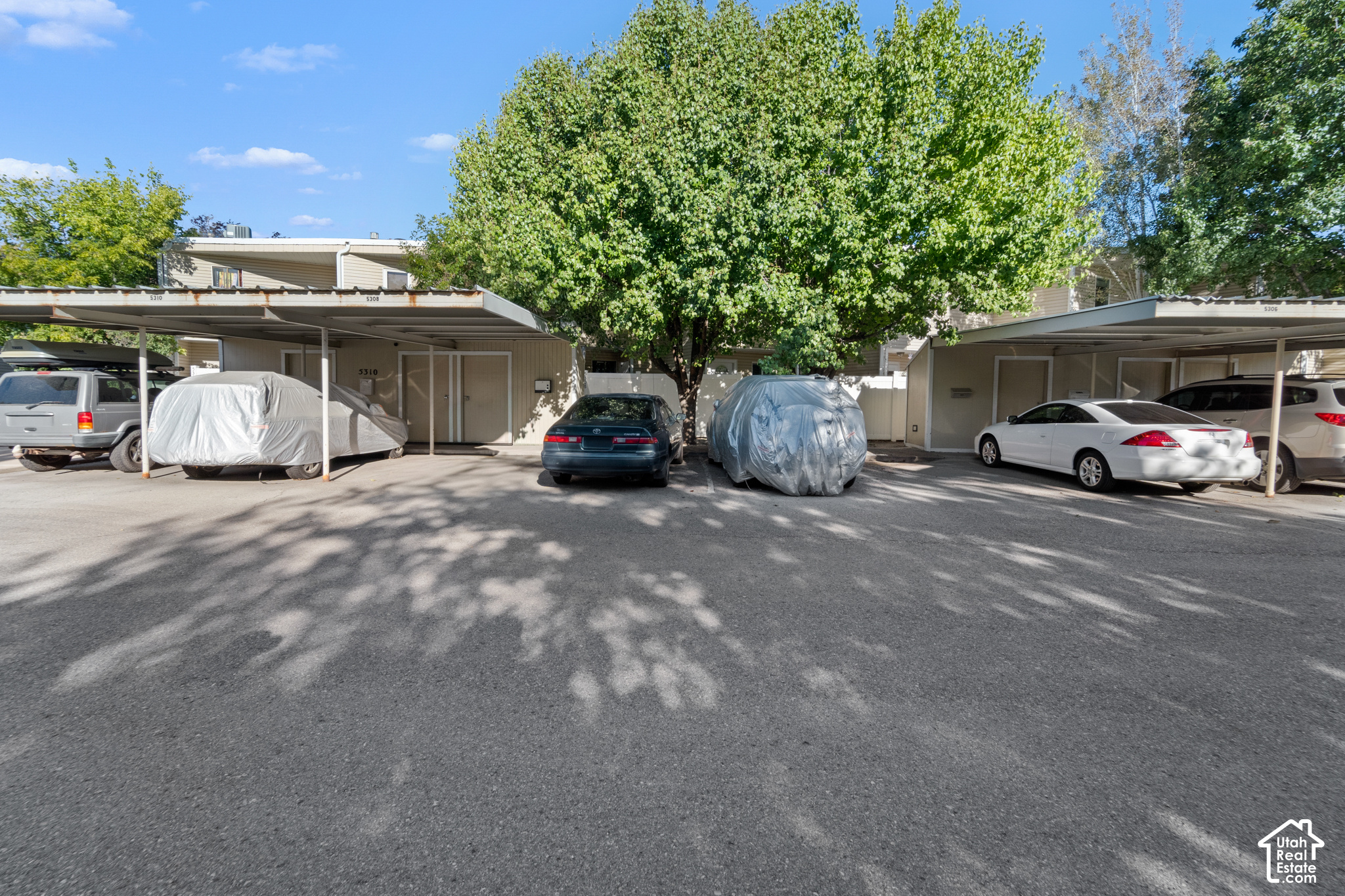 main property photo 21