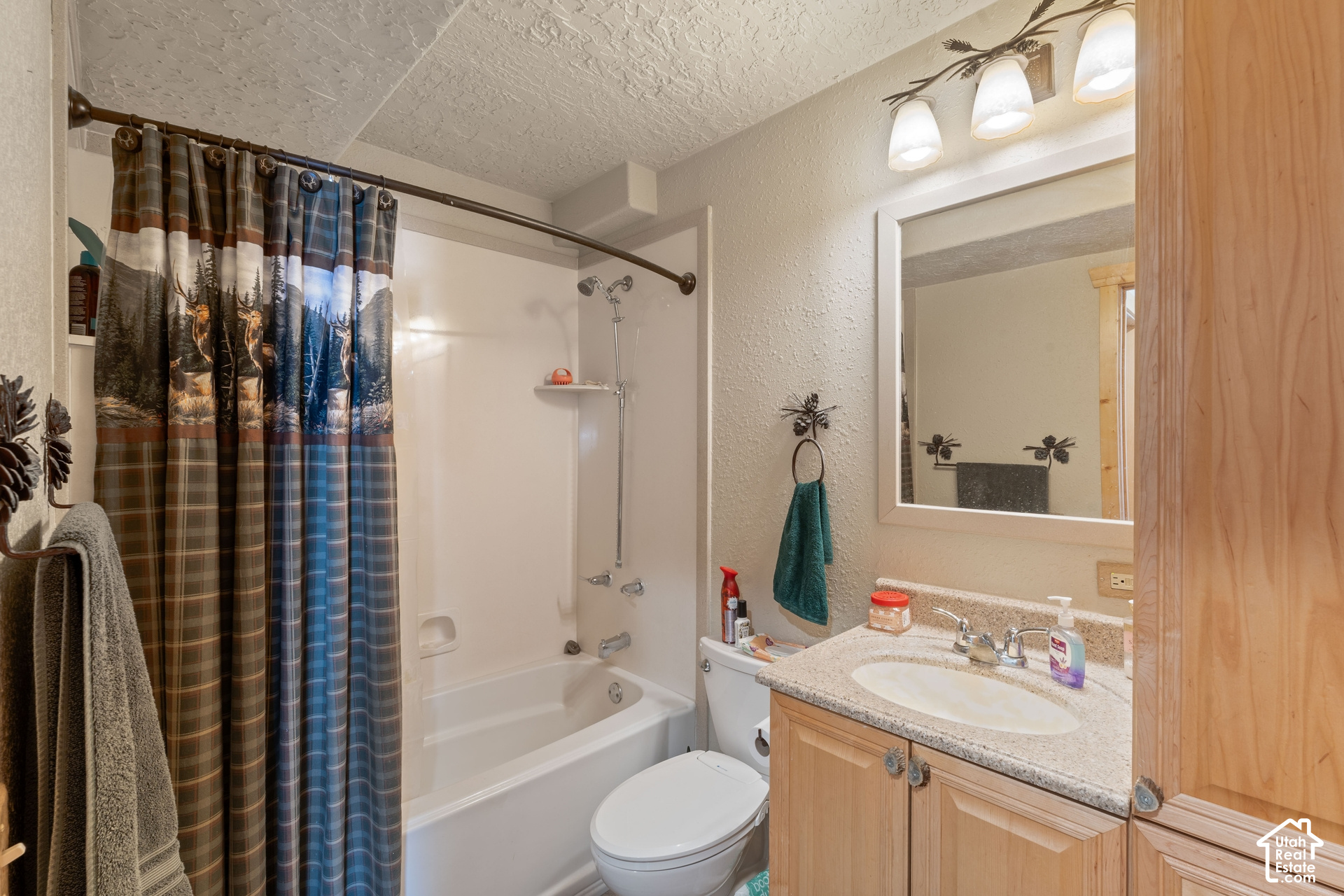 main property photo 17