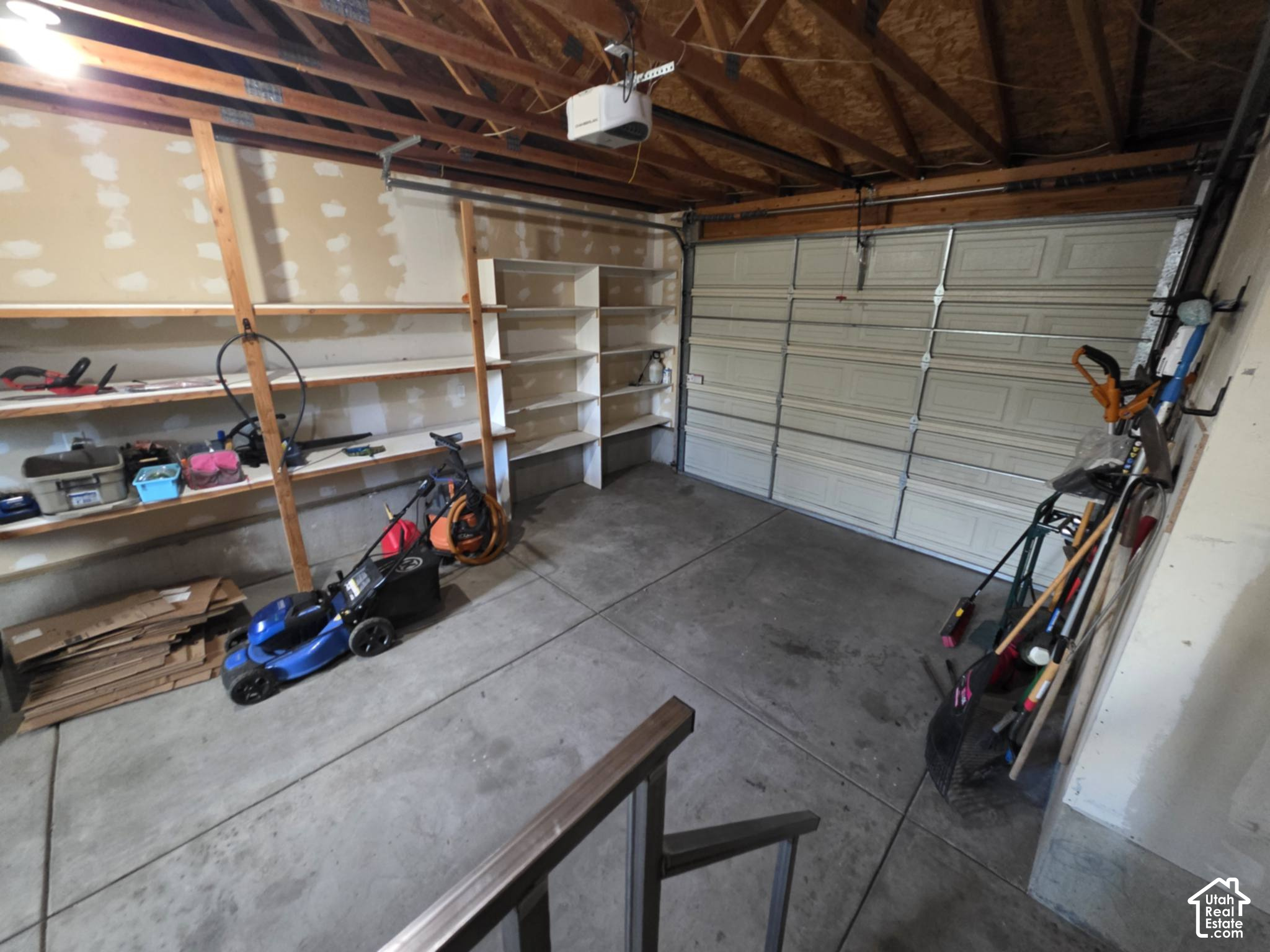main property photo 48