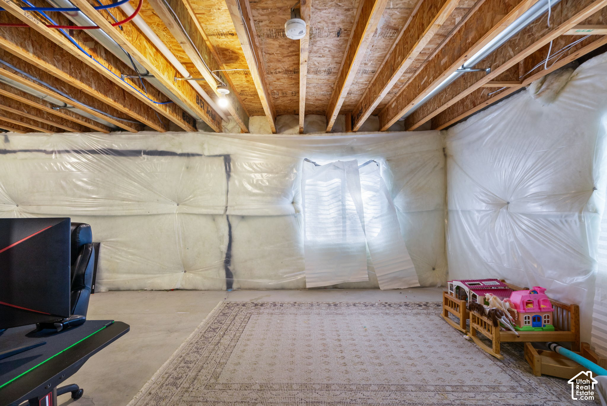 main property photo 38