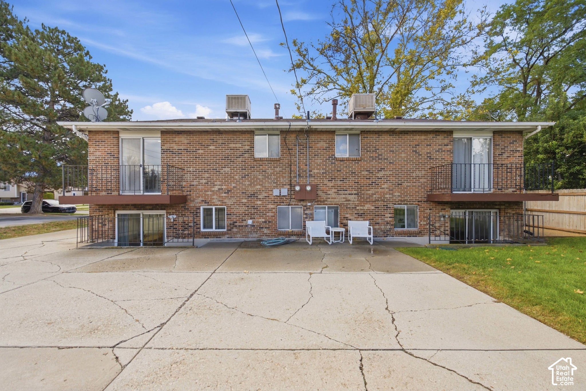 main property photo 24