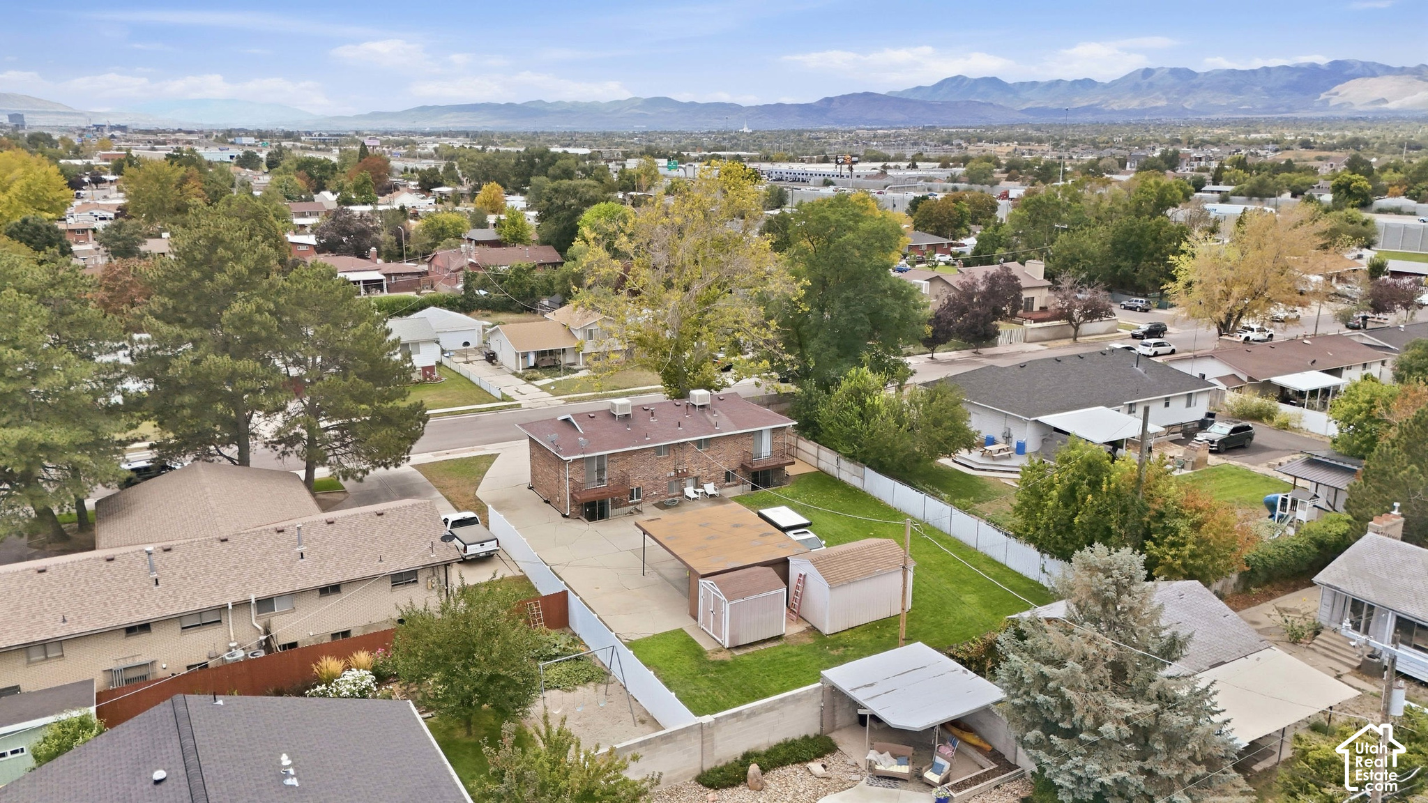 main property photo 29