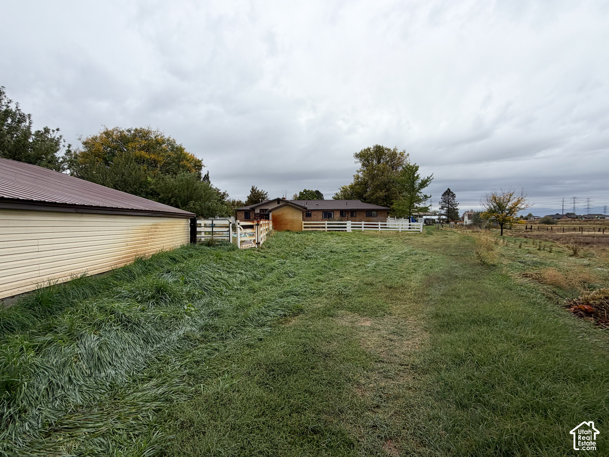 main property photo 48