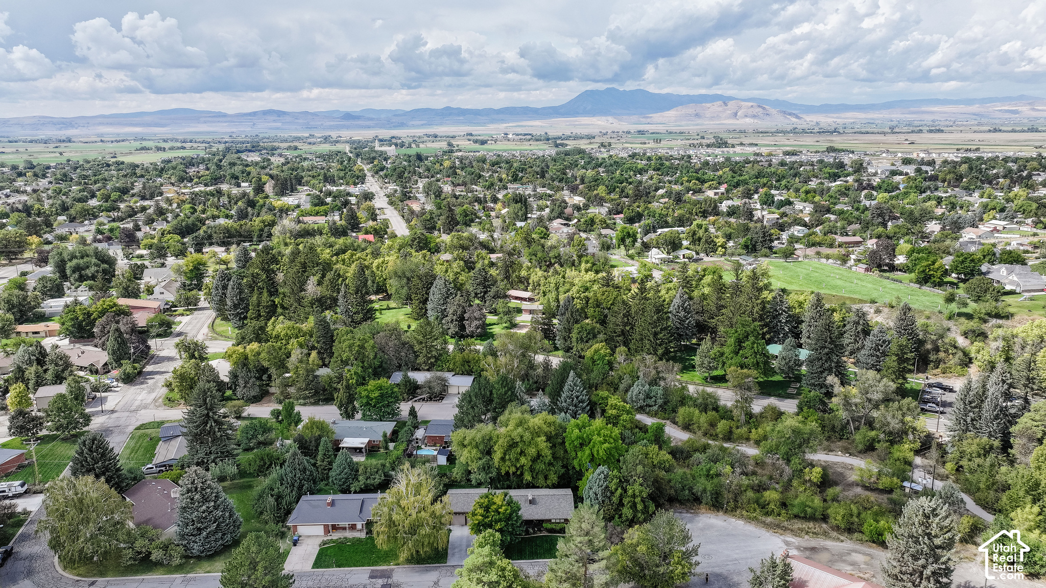 main property photo 56