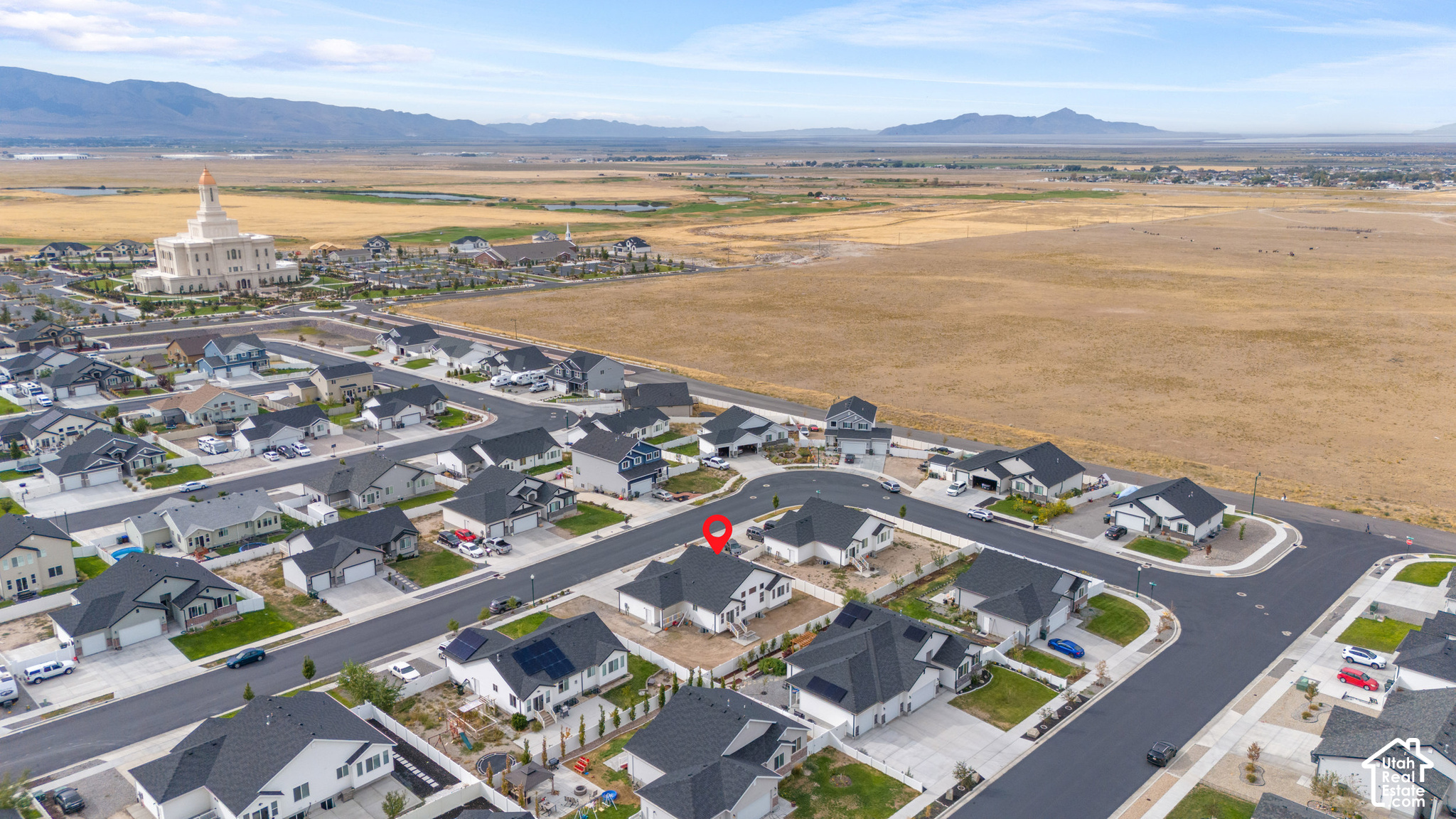 main property photo 41