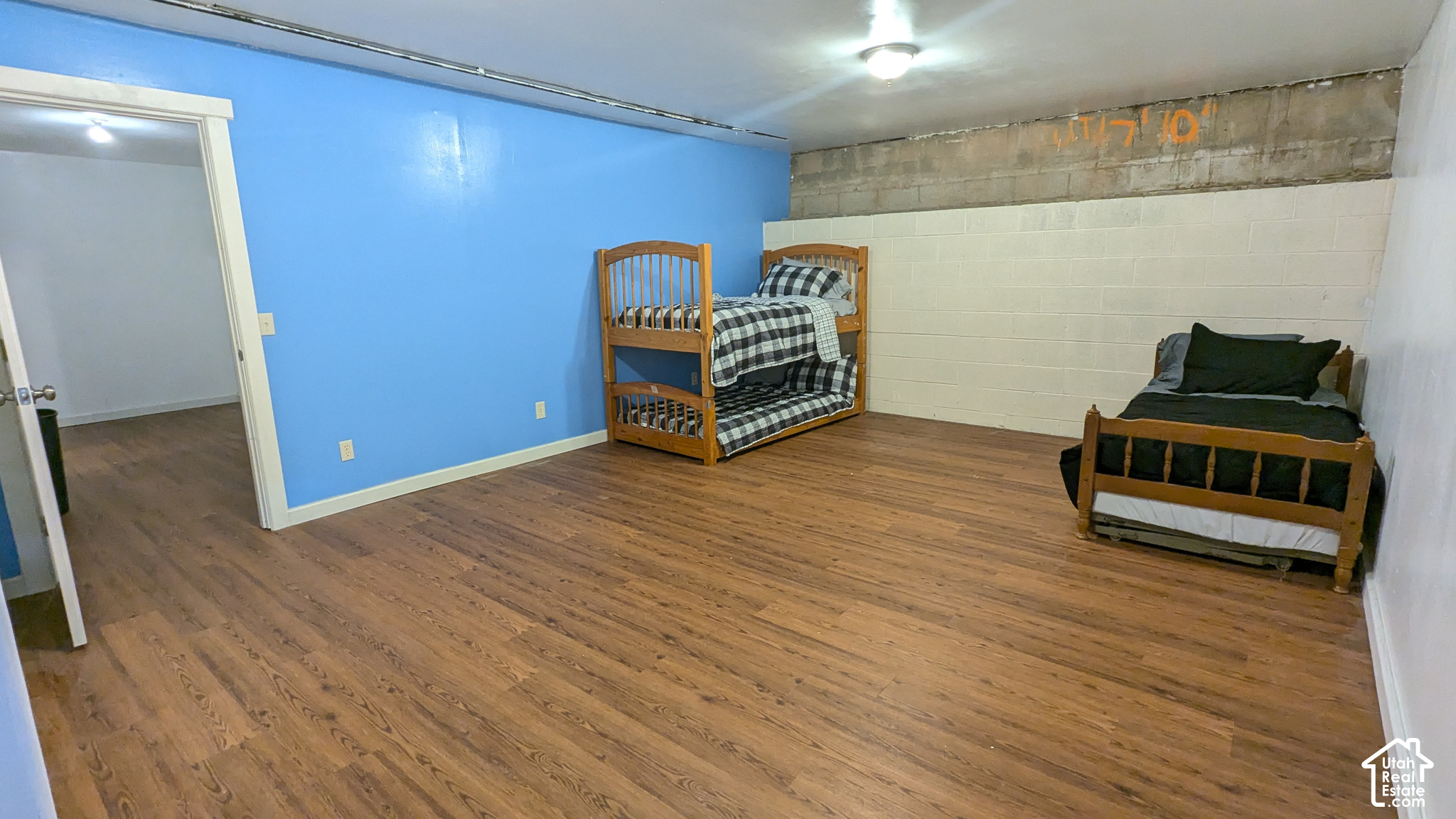 main property photo 21