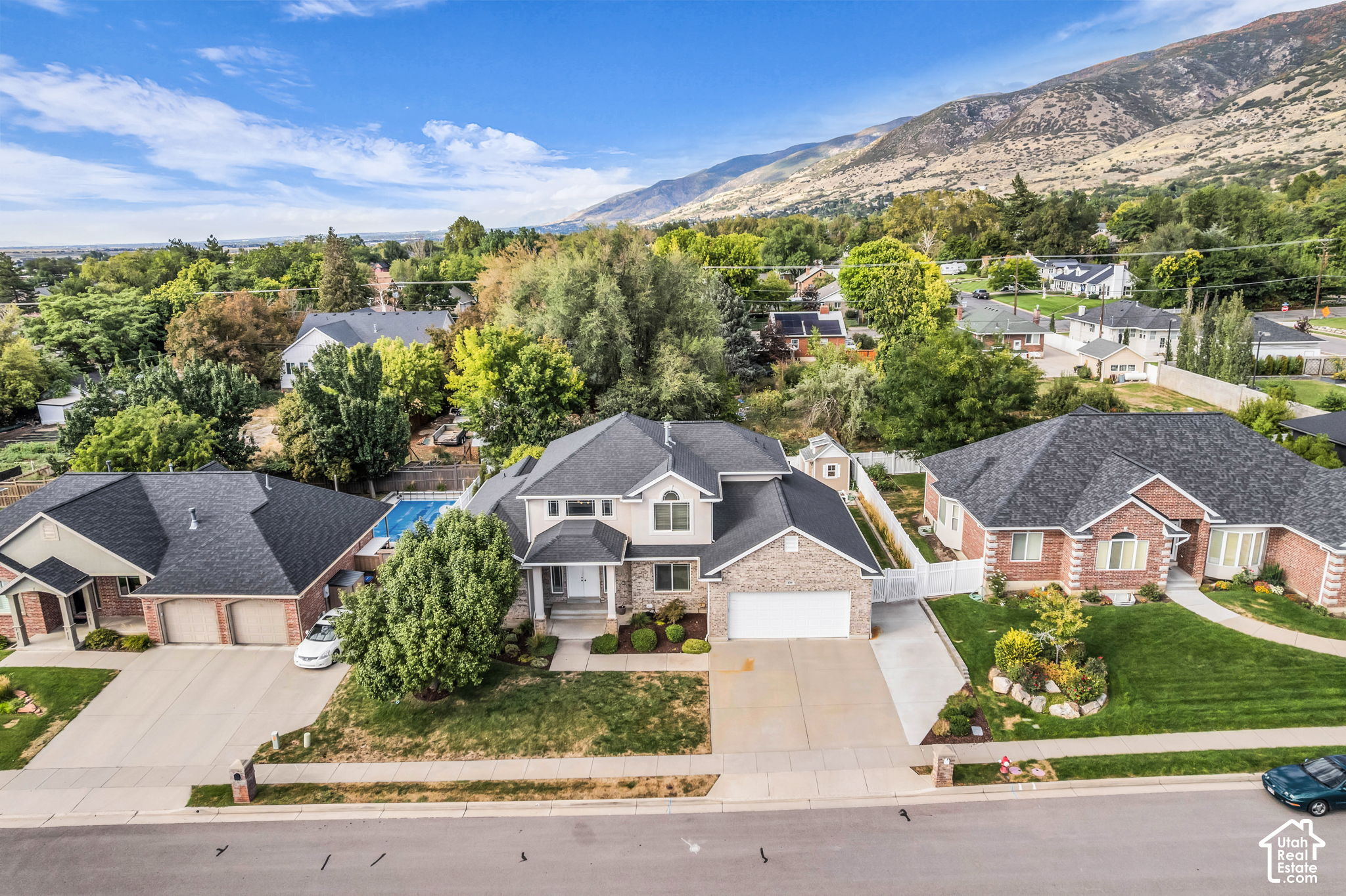 main property photo 64