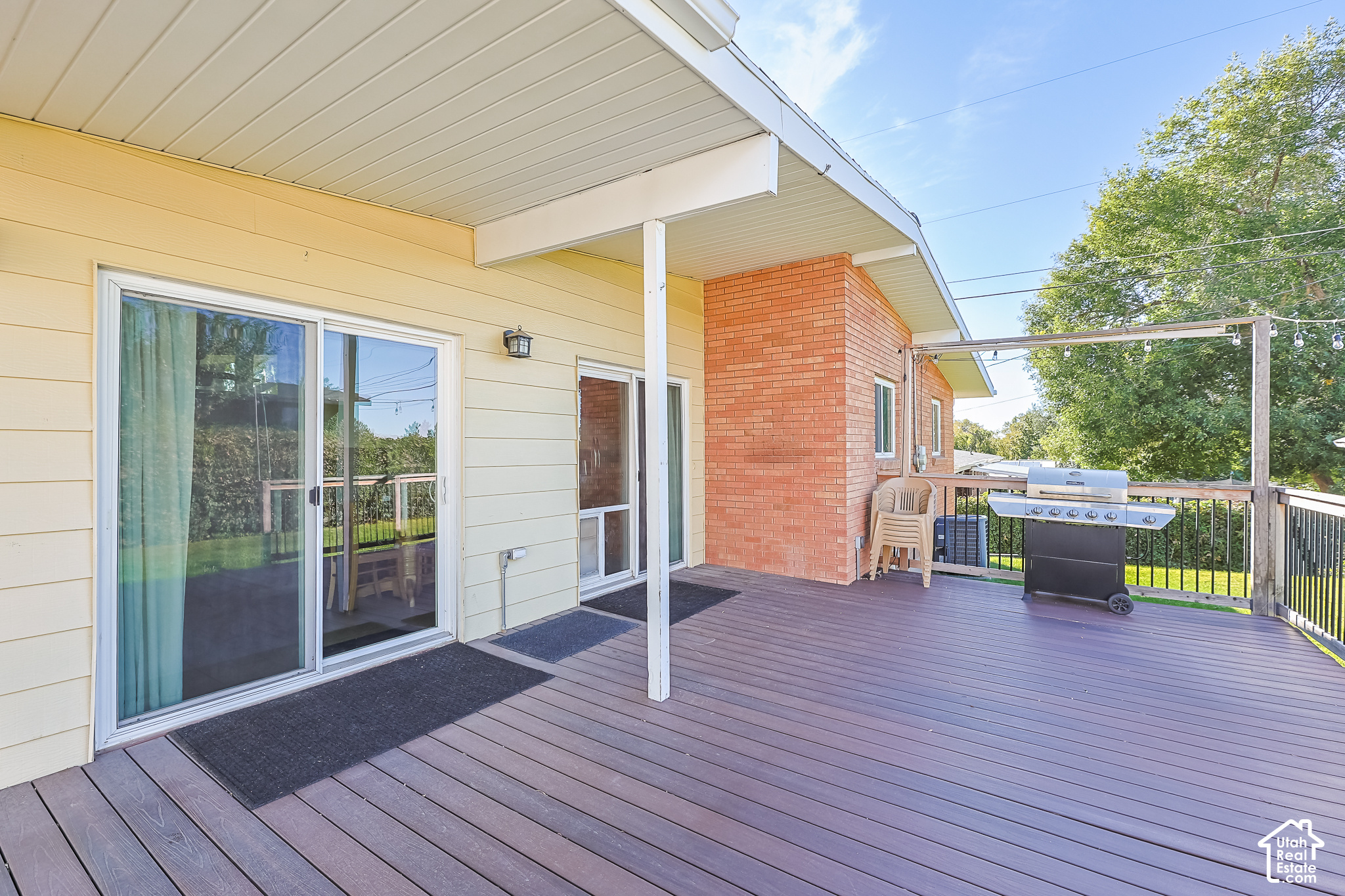 main property photo 30