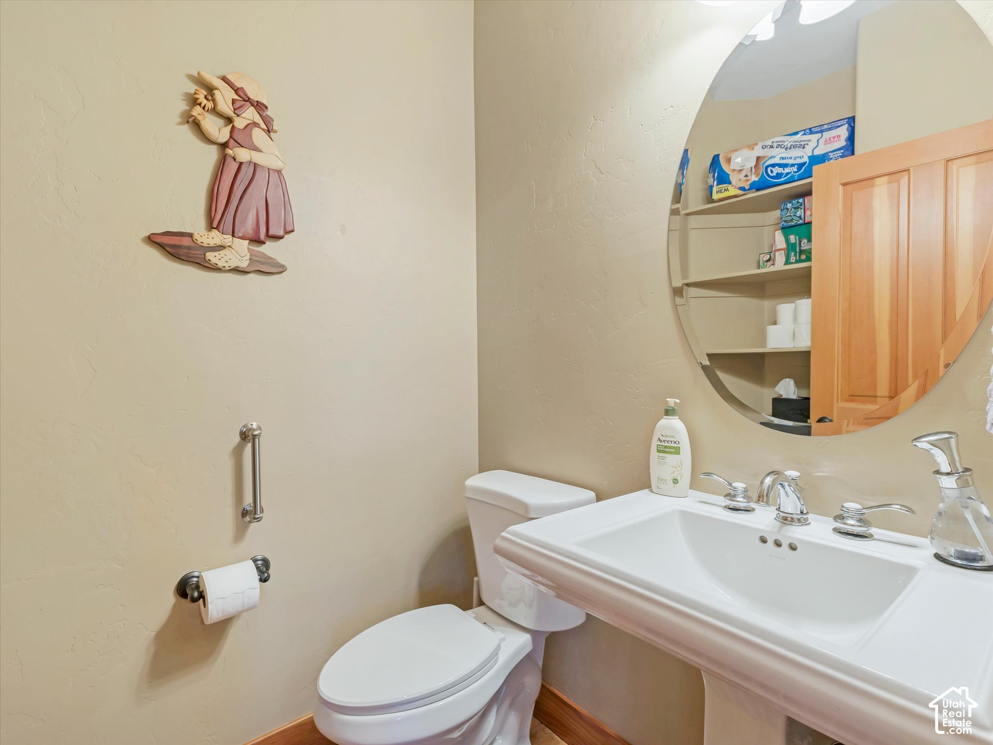 main property photo 22