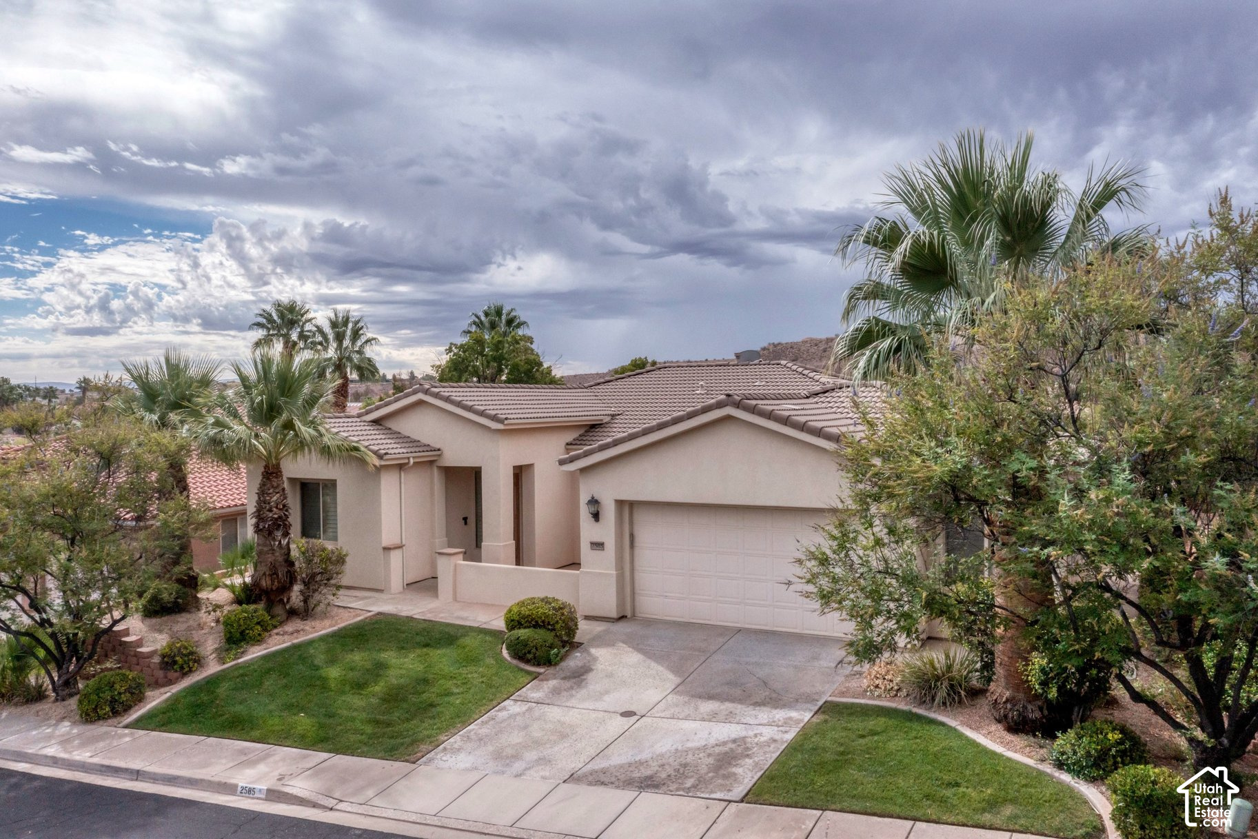 main property photo 41