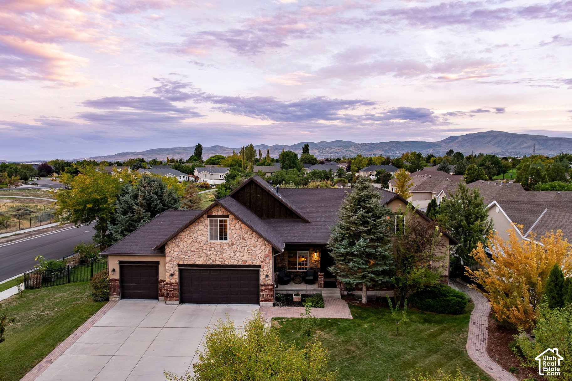 main property photo 60