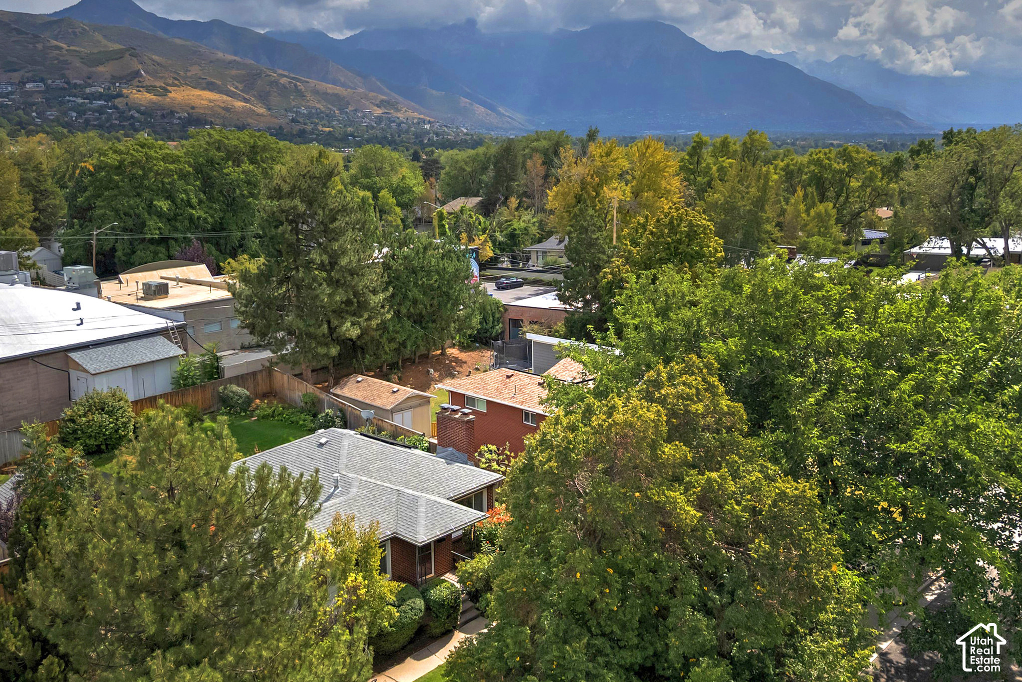 main property photo 44