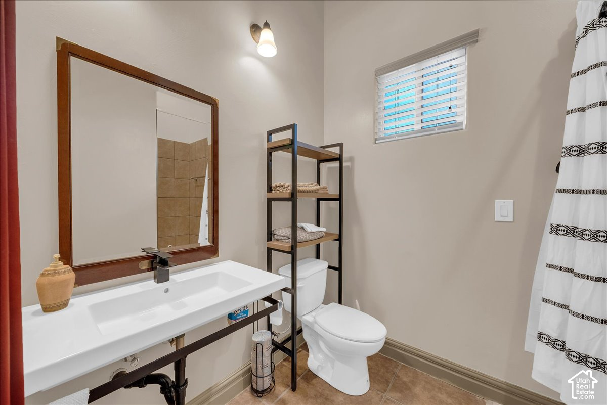 main property photo 32
