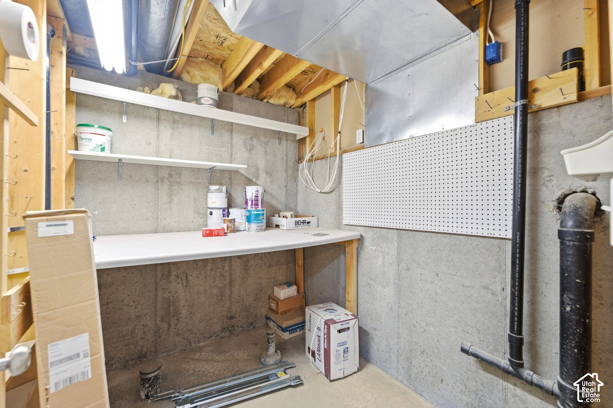 main property photo 54