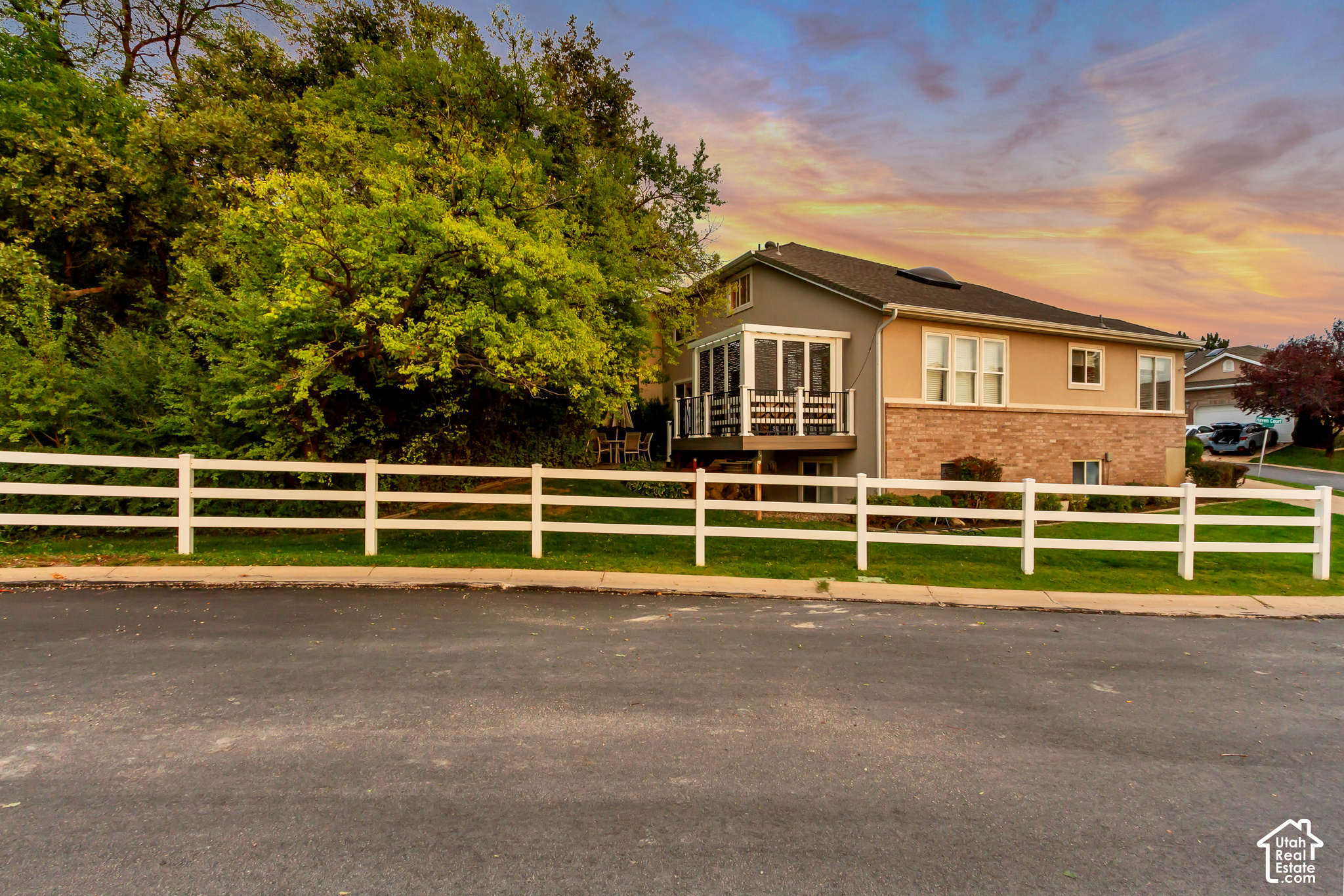 main property photo 2