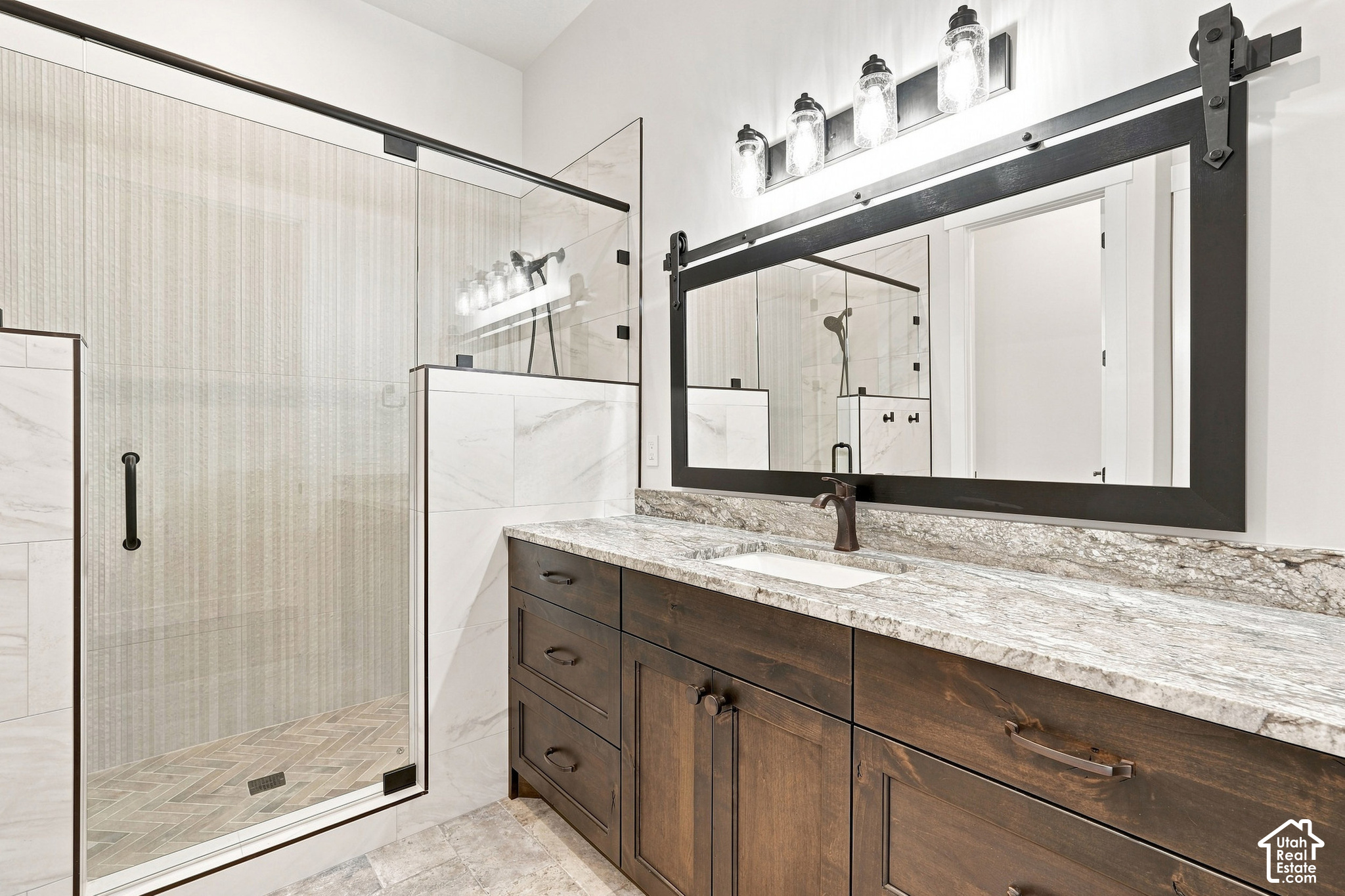 main property photo 68