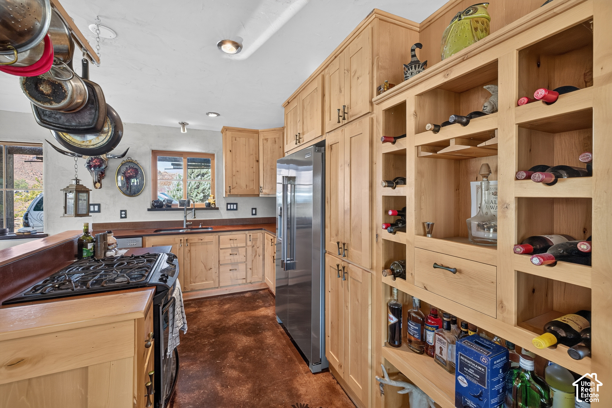 main property photo 10