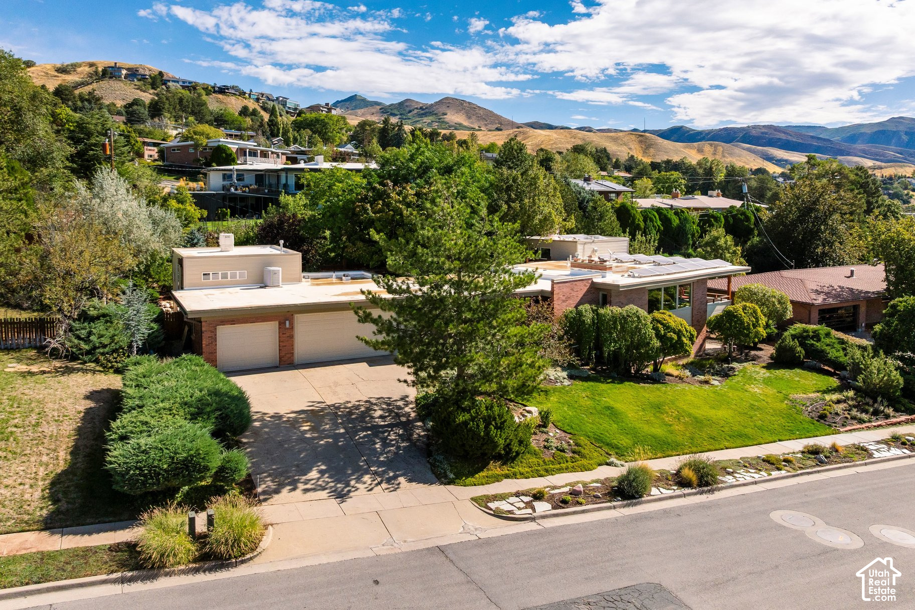 main property photo 49