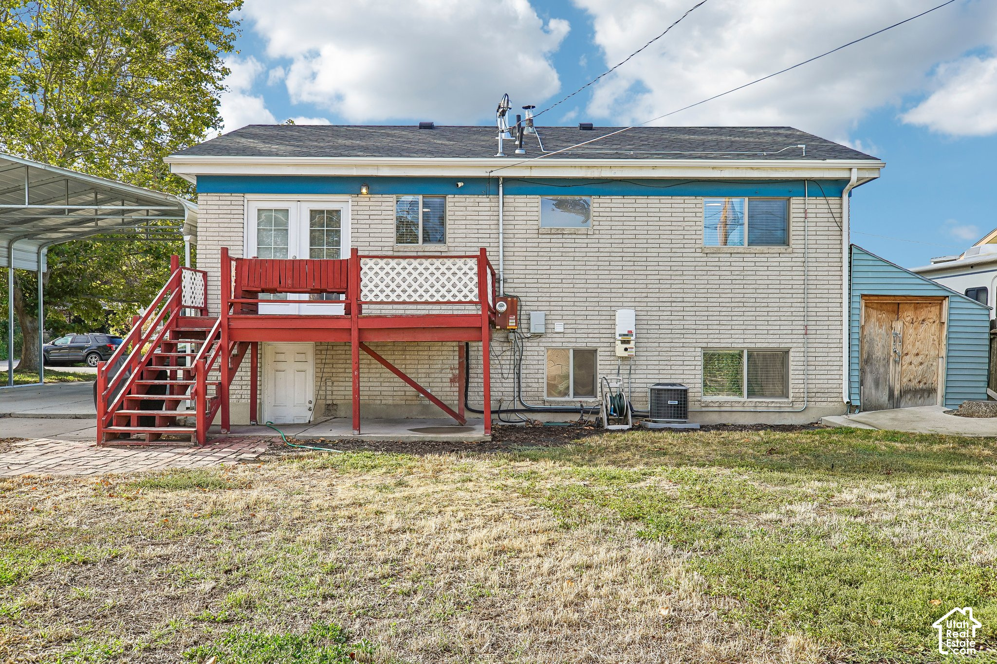 main property photo 35