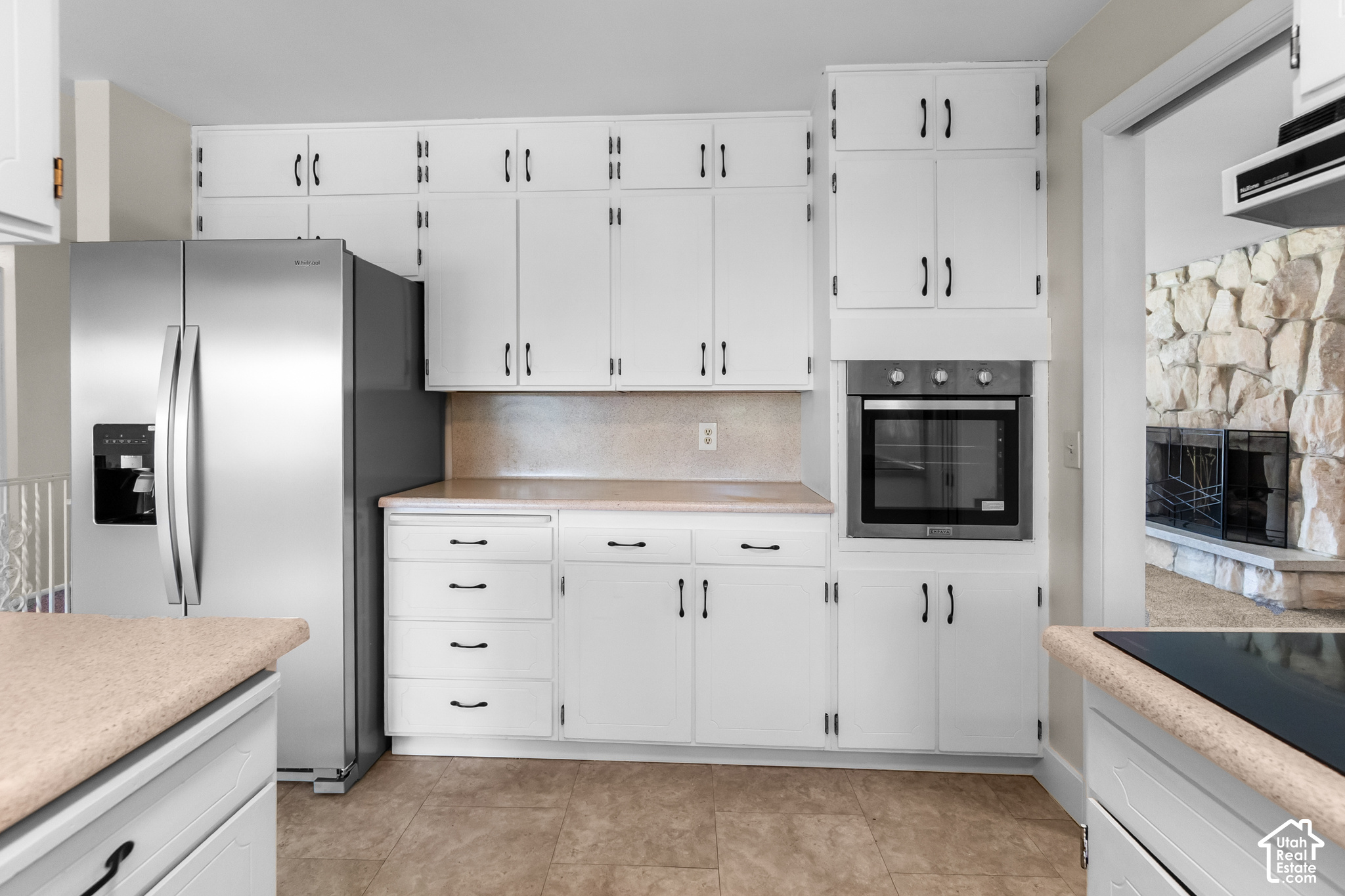main property photo 10