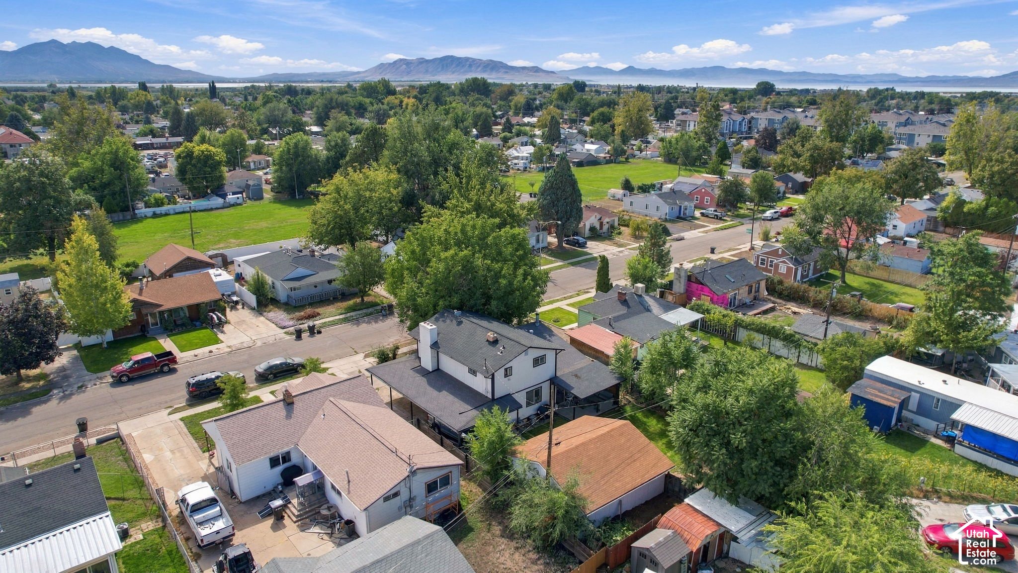 main property photo 29