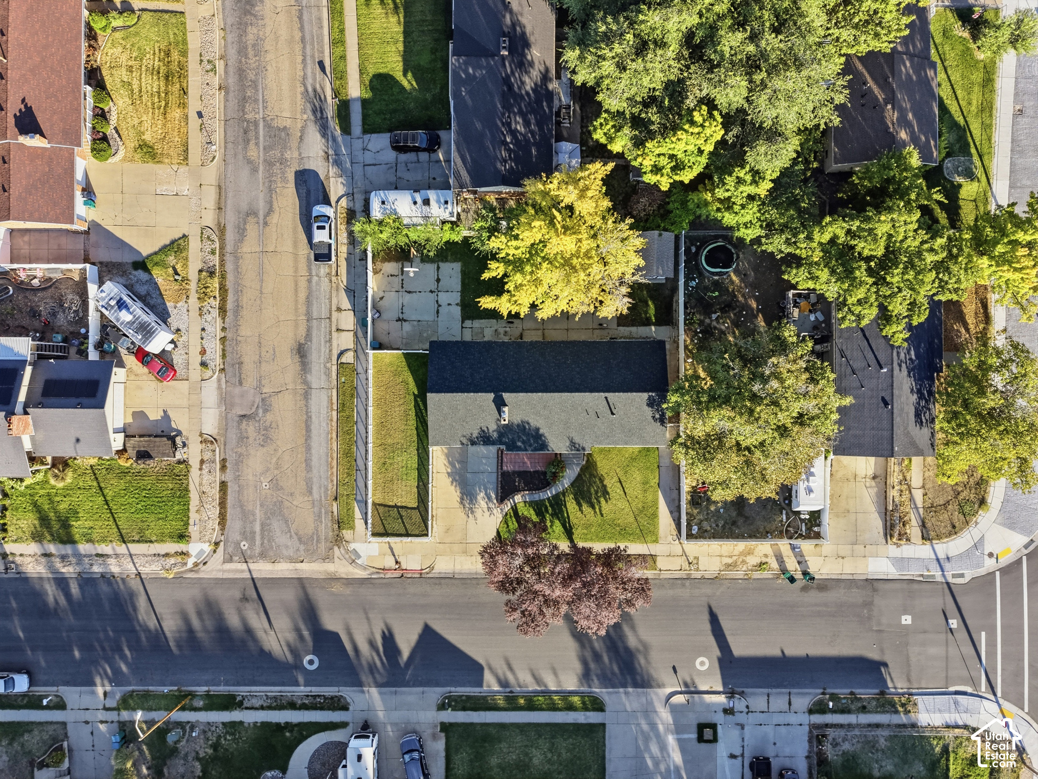 main property photo 38