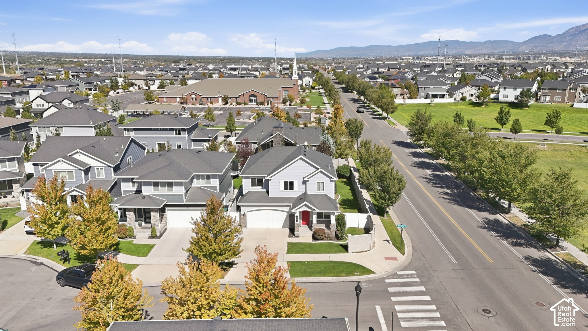 main property photo 40