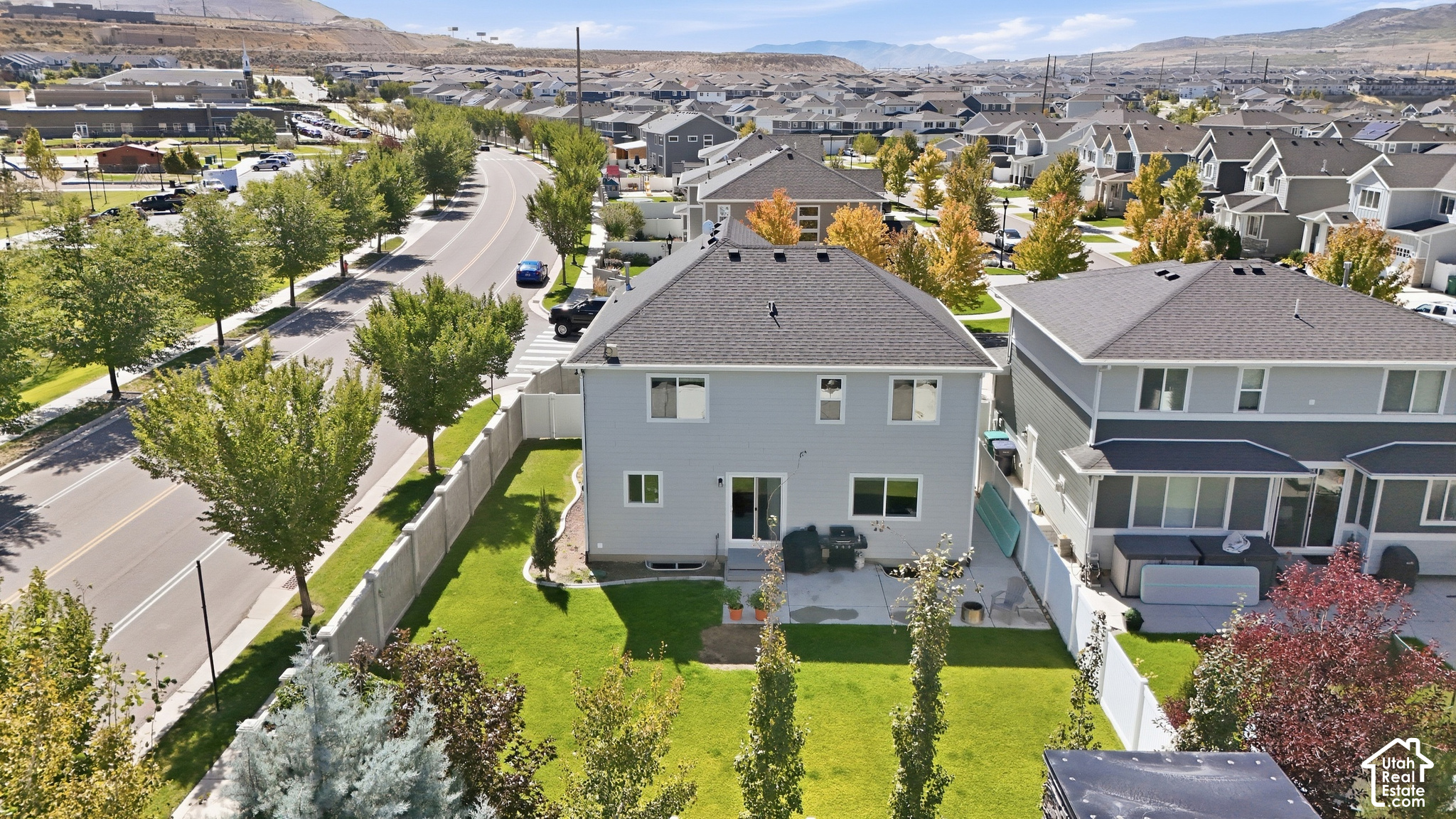 main property photo 51