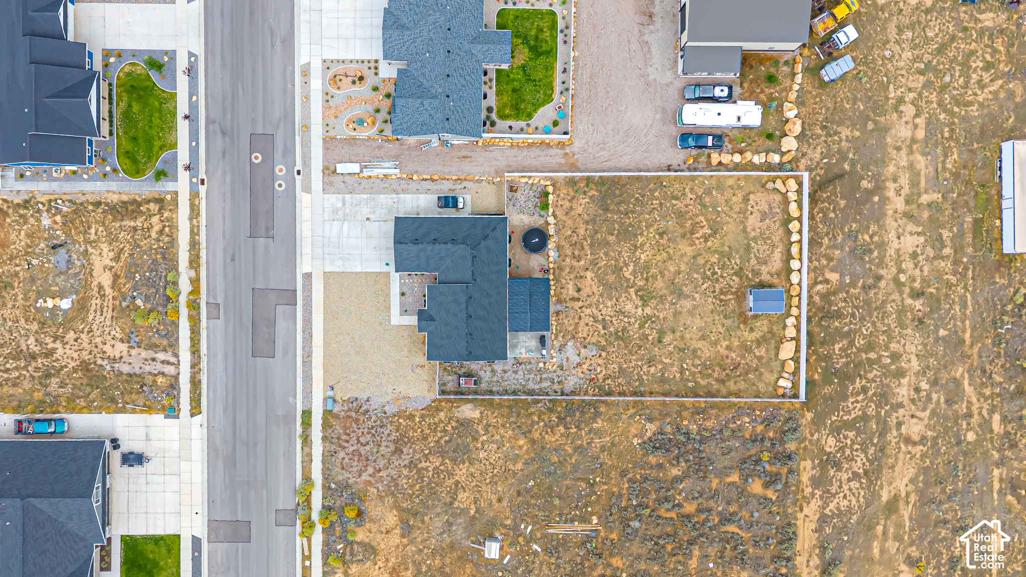 main property photo 39